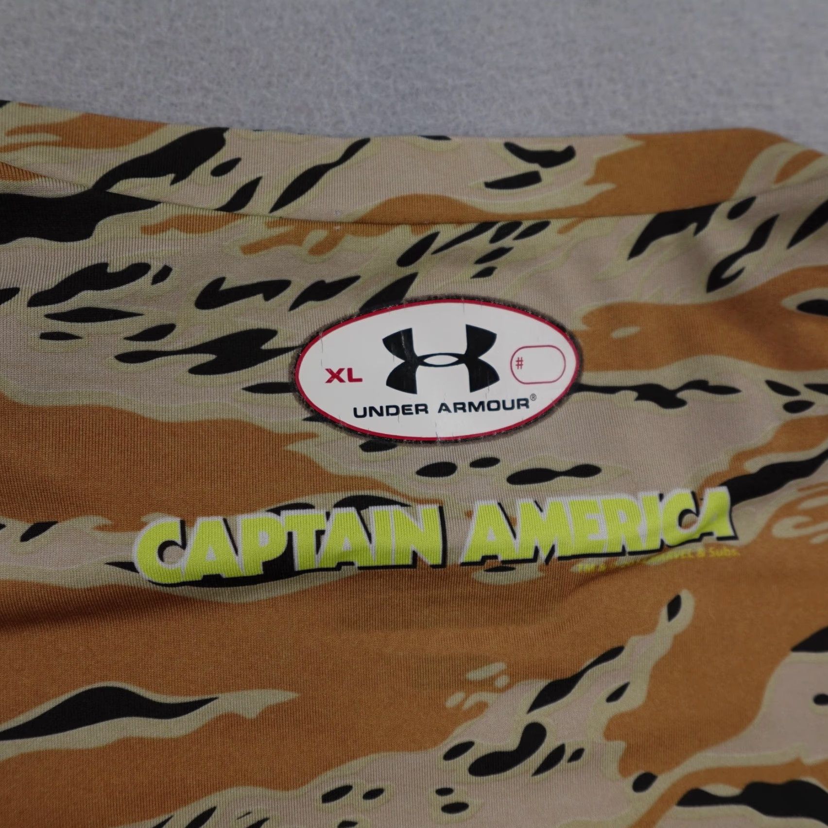 Under Armour Under Armour Captain America Shirt Men XL Brown Camo Marvel Compression HeatGear Size US XL / EU 56 / 4 - 7 Thumbnail