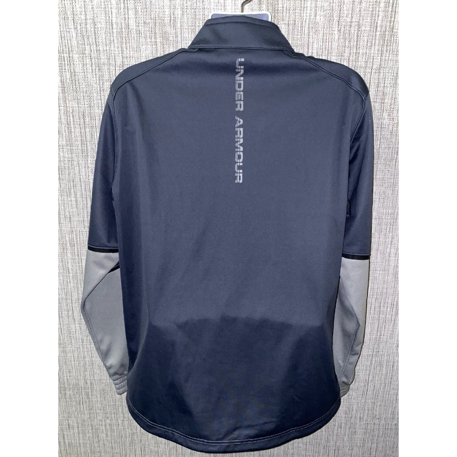 Under Armour Under Armour Mens Gray 1/2 Zip Pullover Jacket Size L Size US L / EU 52-54 / 3 - 5 Thumbnail