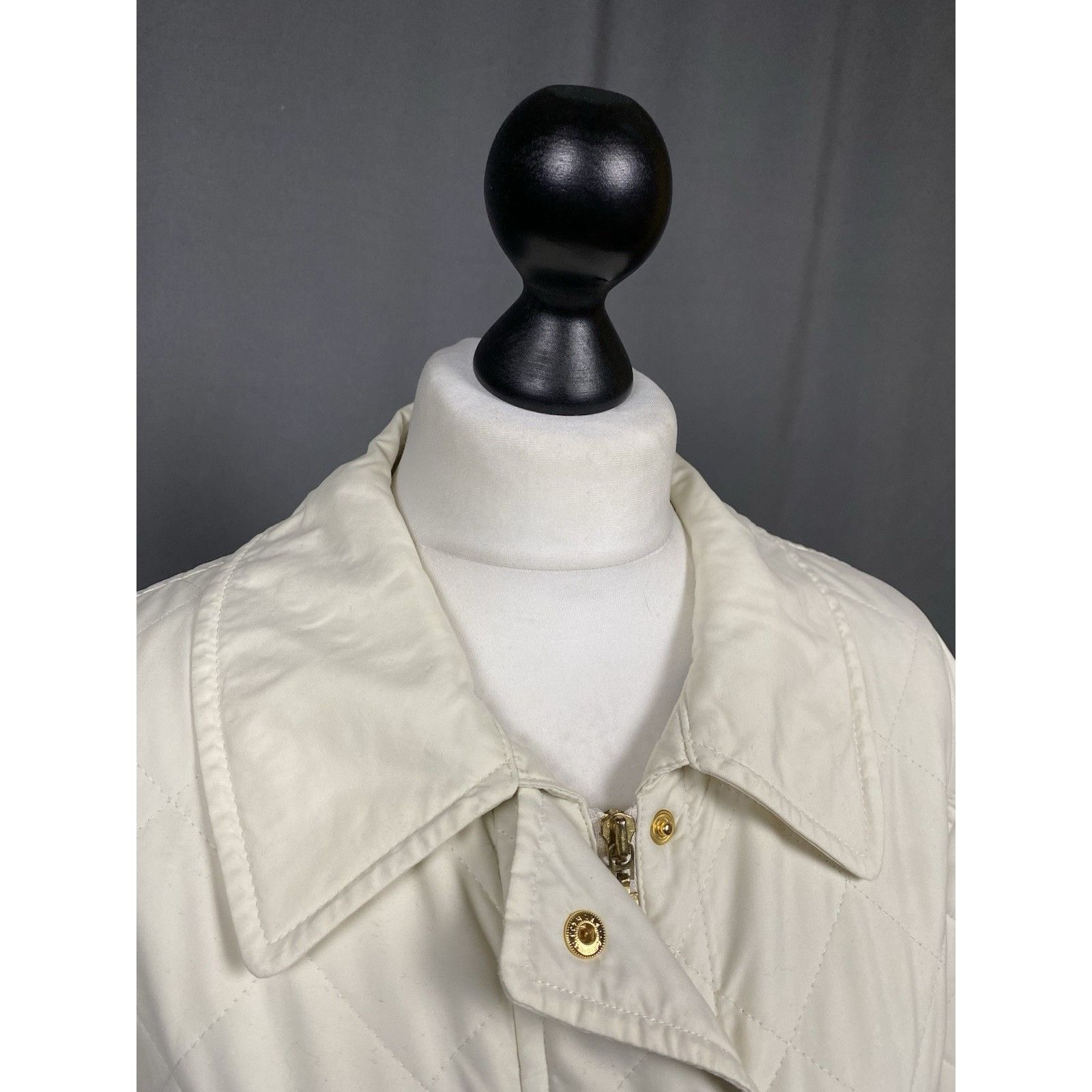 Burberry Burberry Nova Check Vintage Women's White Beige Quilted Jack Size XS / US 0-2 / IT 36-38 - 7 Thumbnail