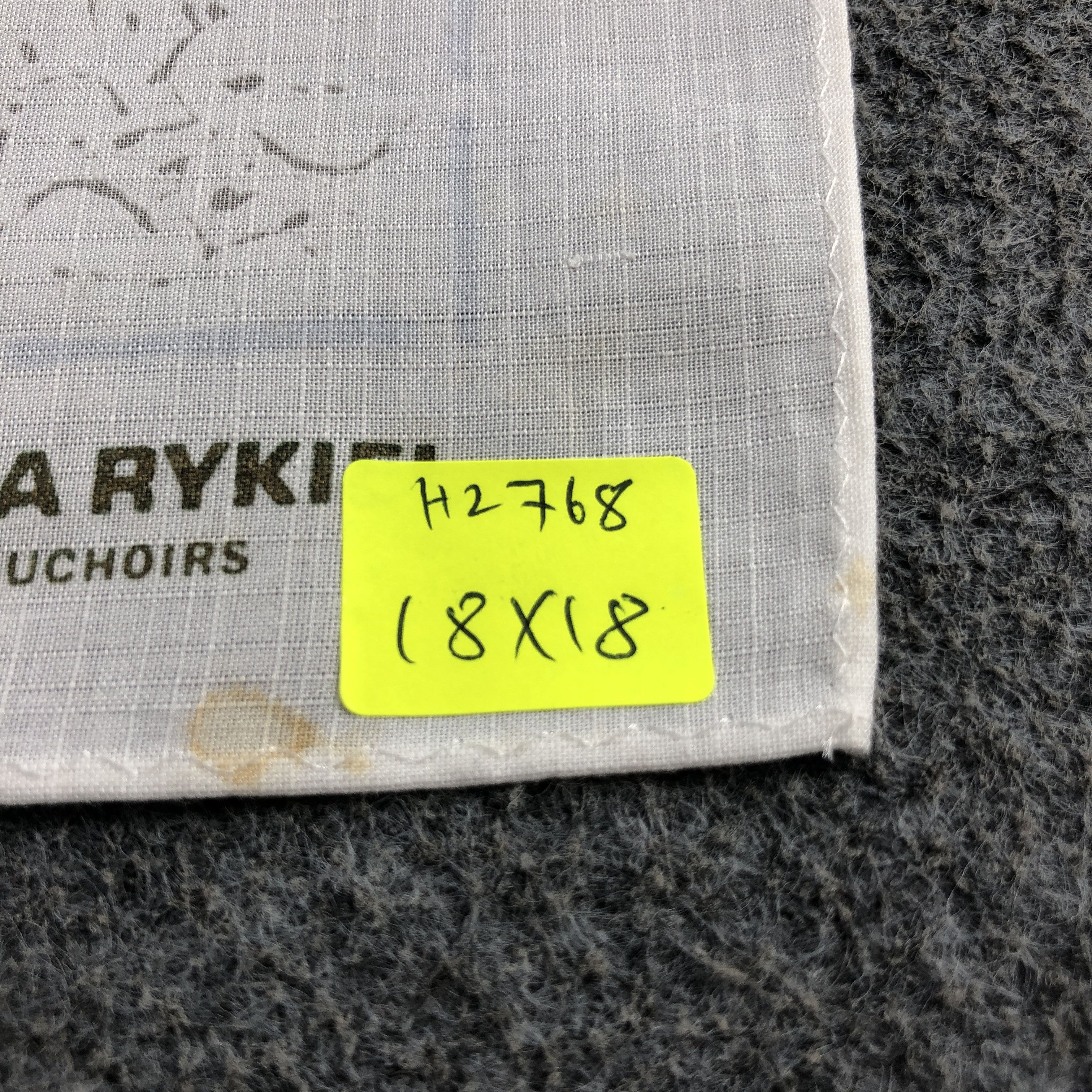 Sonia Rykiel Sonia Rykiel Handkerchief Neckerchief Bandana H2768 Size ONE SIZE - 13 Thumbnail