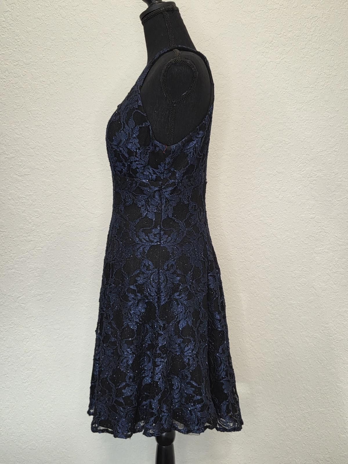 Nightway Glitter-Lace Keyhole Halter Dress - NWOT (New)