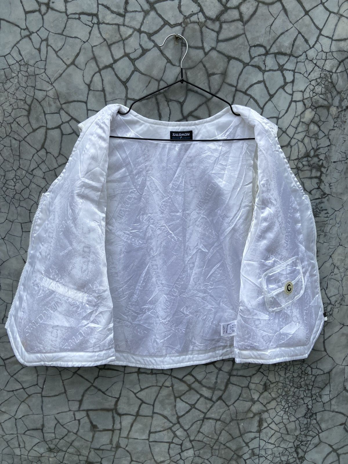 Salomon Grail 90s Salomon Gorpcore Vest Light Puffer Monogram Size US L / EU 52-54 / 3 - 2 Thumbnail