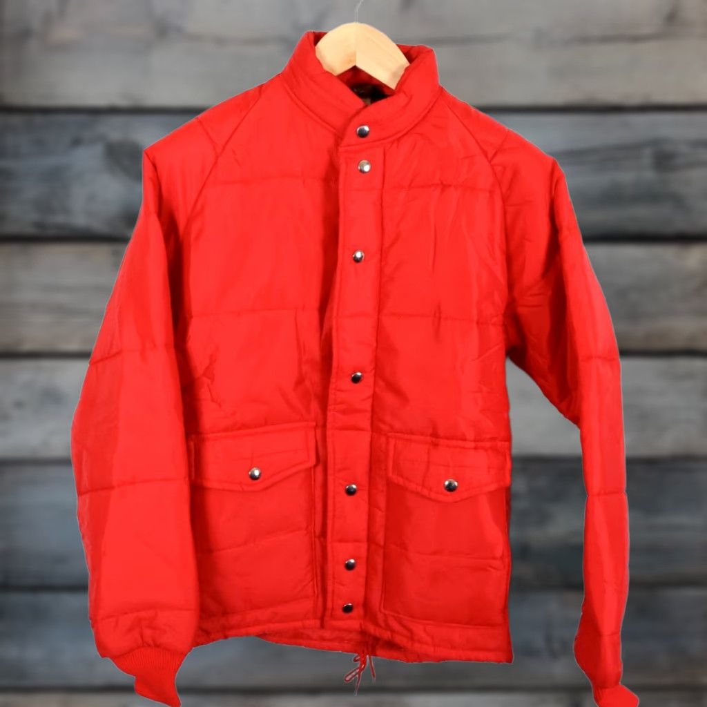Vintage VINTAGE Swingster 80s Puffer Jacket Men Small Red Snap Button Insulated Nylon Softshell Winter Fall Spring Mens Size US S / EU 44-46 / 1 - 1 Thumbnail