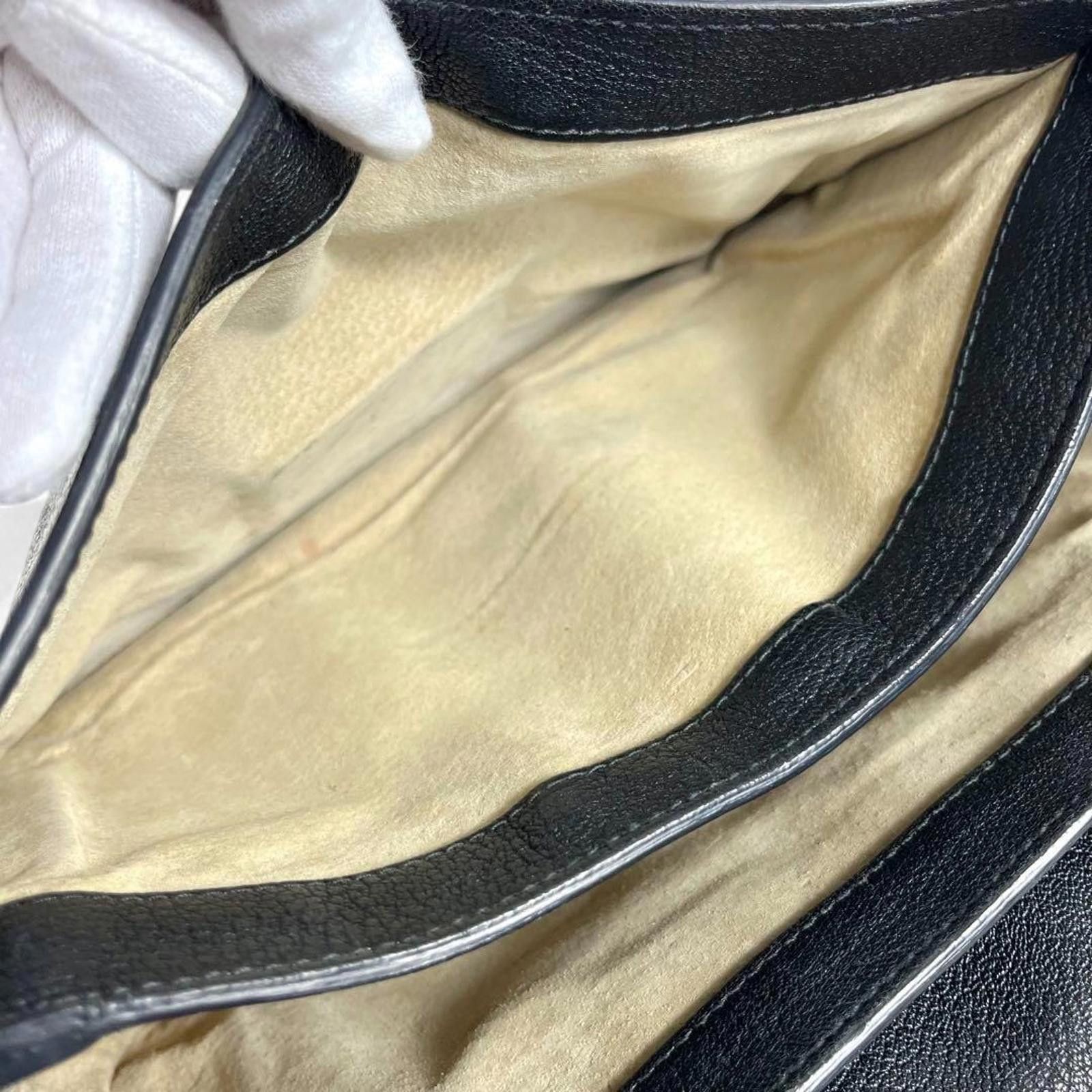 Miu Miu Miu Miu - Black Leather Handbag Gold Hardware Size ONE SIZE - 7 Thumbnail