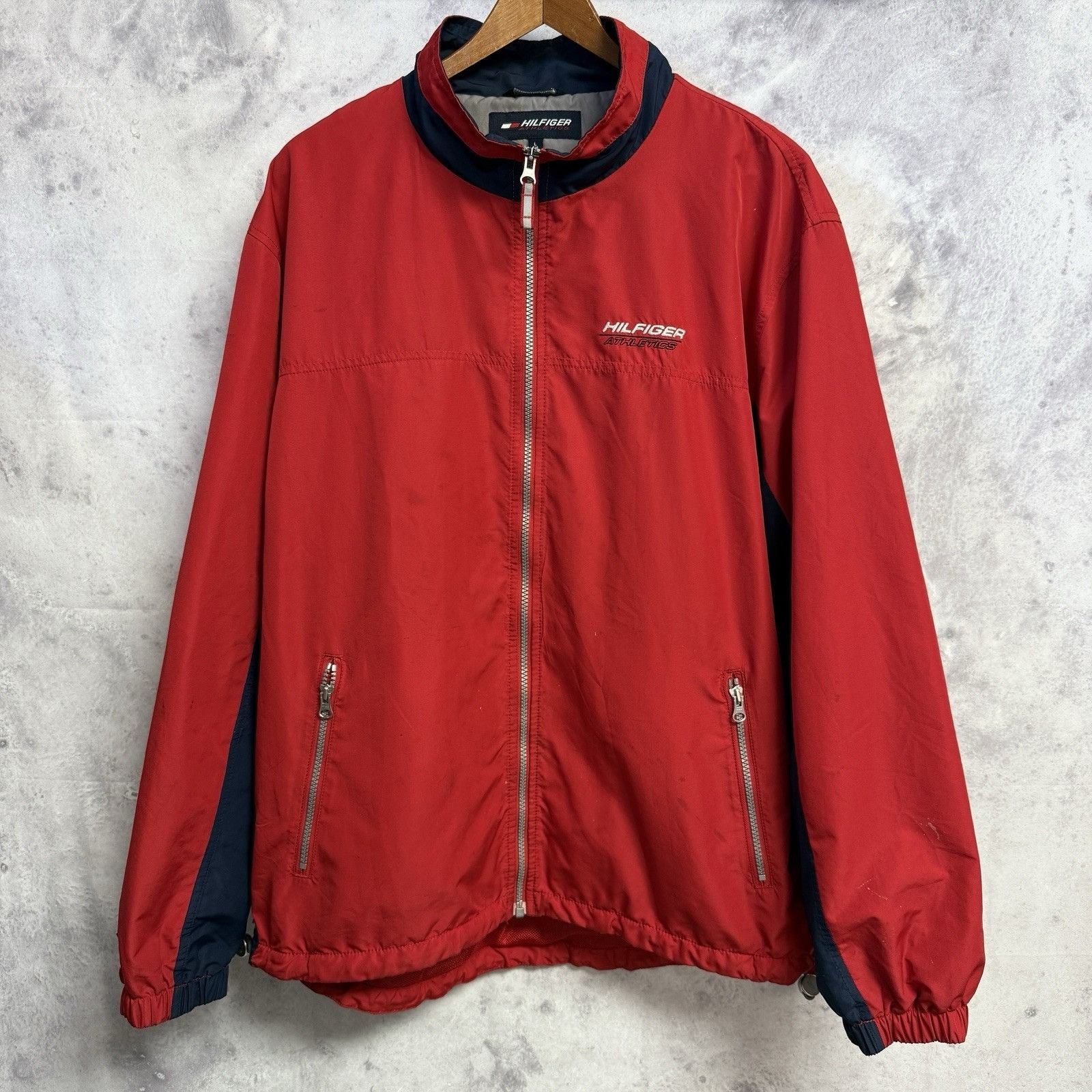 Tommy Hilfiger Vintage Hilfiger Athletic Windbreaker Jacket Mens L Red Size US L / EU 52-54 / 3 - 1 Thumbnail