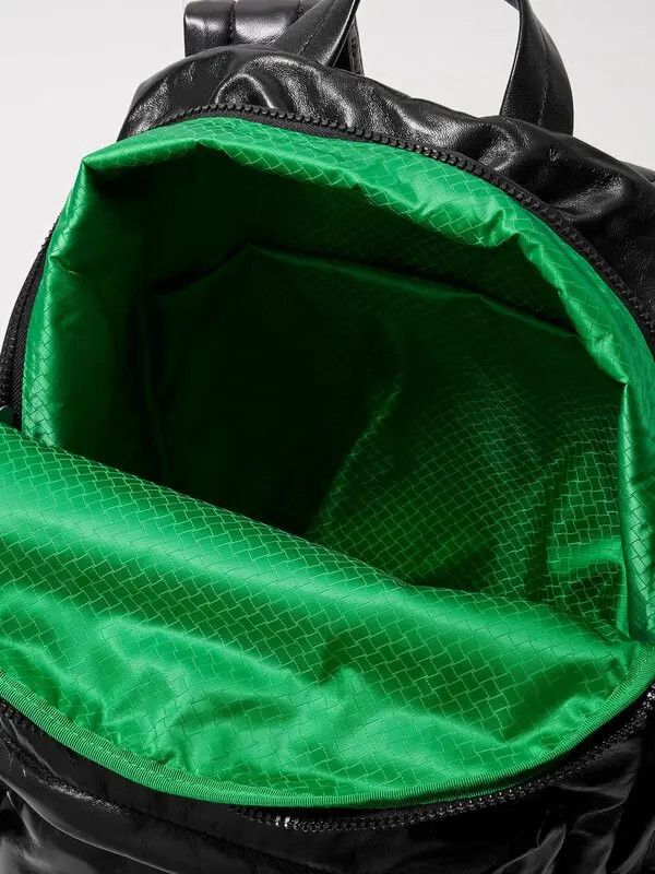 Bottega Veneta o1loc1c1025 Size: OS / Backpack in Black Size ONE SIZE - 2 Thumbnail