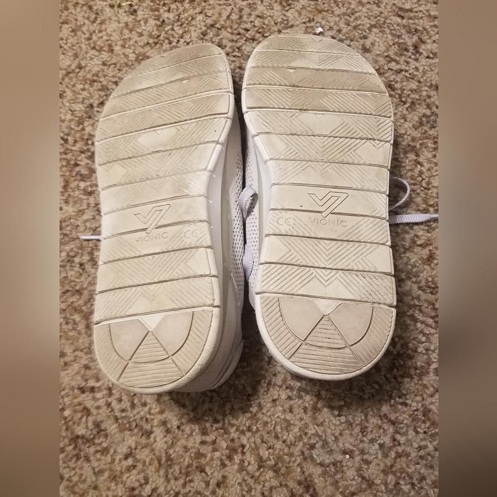 Vionic Vionic Tennis Shoes Size 8 1/2 Size US 8.5 / IT 38.5 - 5 Thumbnail