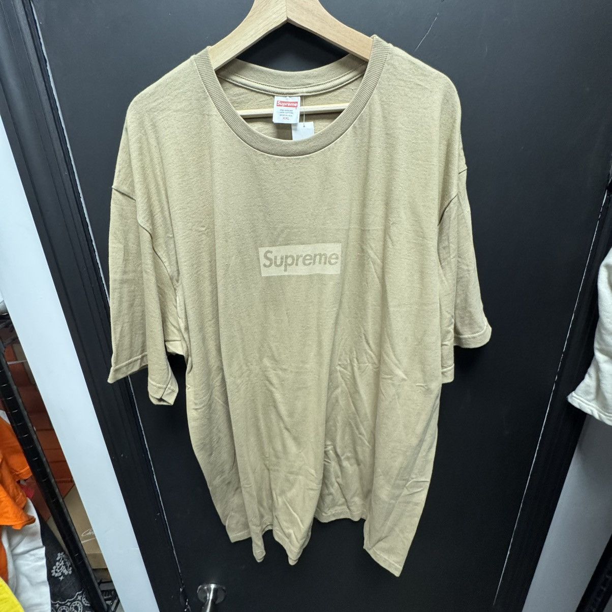 Supreme Supreme Tonal Box Logo Tee Khaki Size US XXL / EU 58 / 5 - 1 Thumbnail
