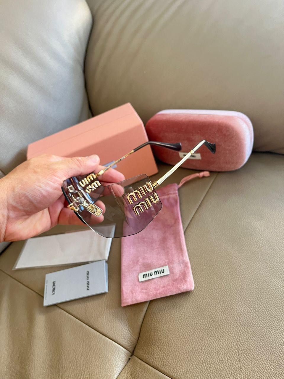 Miu Miu Miu Miu 54YS gold Sunglasses with Smoke Gradient Lenses Size ONE SIZE - 6 Thumbnail