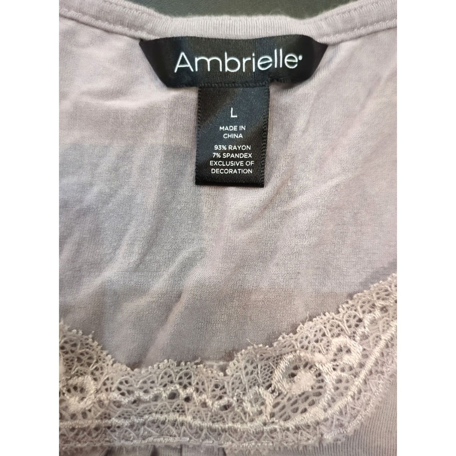 Vintage Ambrielle Women's Blouse Size L Pull Over Lace Short Sleeve Round Neck Purple Mens? Women? Size L / US 10 / IT 46 - 3 Thumbnail