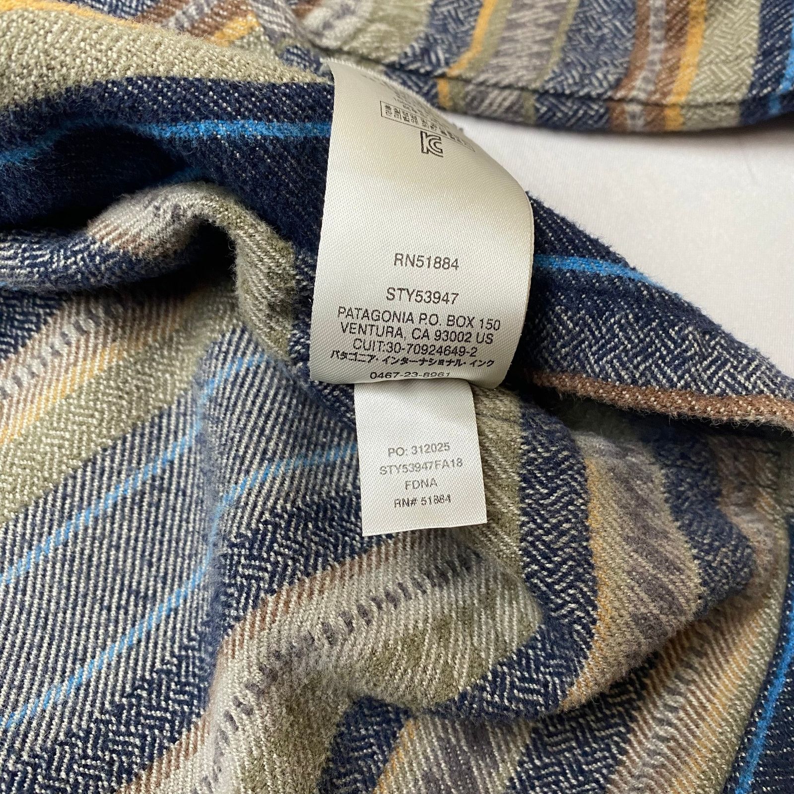 Patagonia Patagonia Long Sleeved Fjord Flannel Button Up Shirt XL Size US XL / EU 56 / 4 - 12 Thumbnail