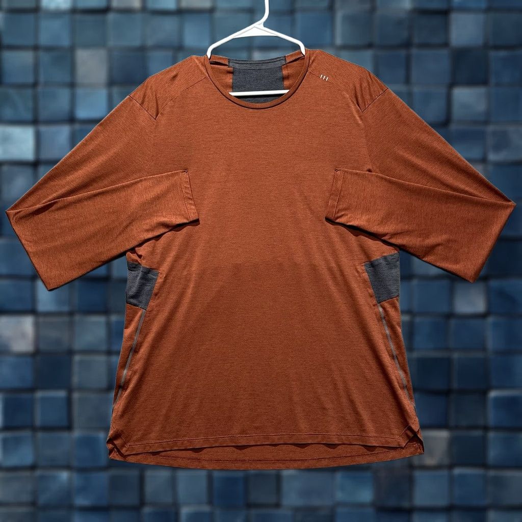 Lululemon EUC Lululemon Organic Cotton Shirt Large Orange, Crew Neck, Athletic Apparel, Womens, Size , Breathable, Workout, Sport Size US L / EU 52-54 / 3 - 1 Thumbnail