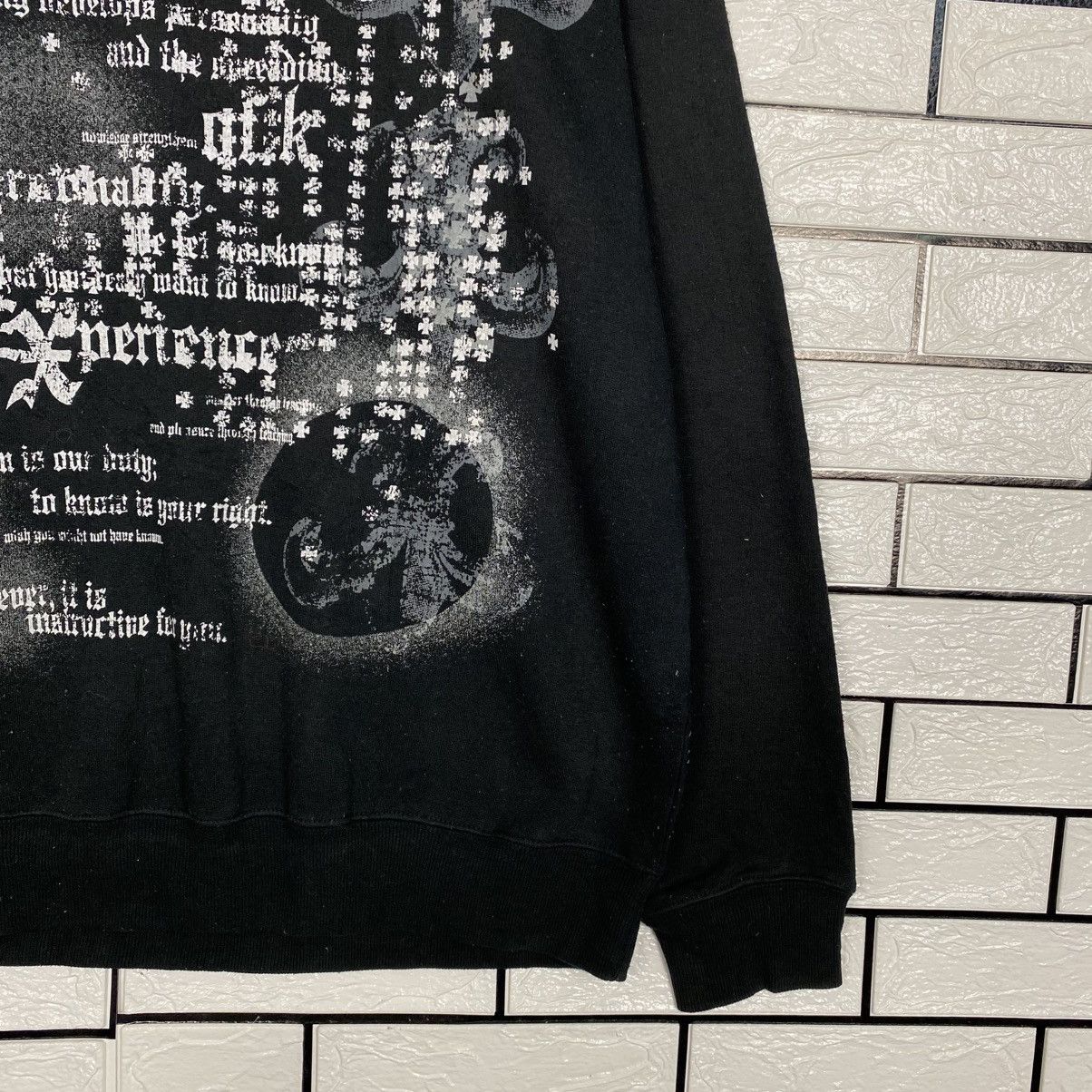 Japanese Brand 📌Vintage Sweatshirt Bay-Leaf Overprint Punk Design Size US L / EU 52-54 / 3 - 6 Thumbnail