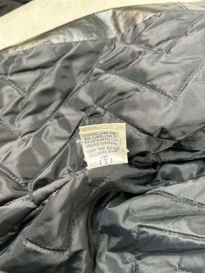 Gianfranco Ferre 2000s Gianfranco Ferré Black Leather Trucker Jacket Size US M / EU 48-50 / 2 - 12 Thumbnail