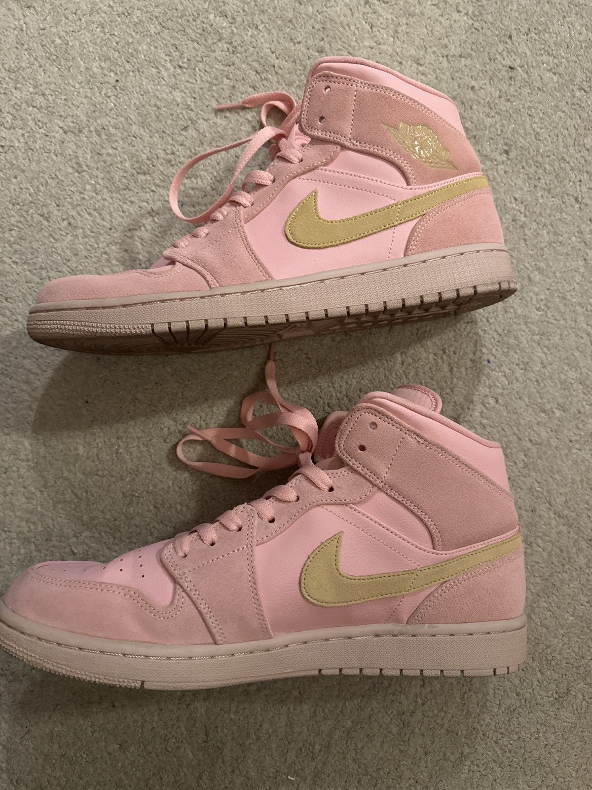 Nike Air Jordan 1 Pink size 11.5 Size US 11.5 / EU 44-45 - 3 Thumbnail