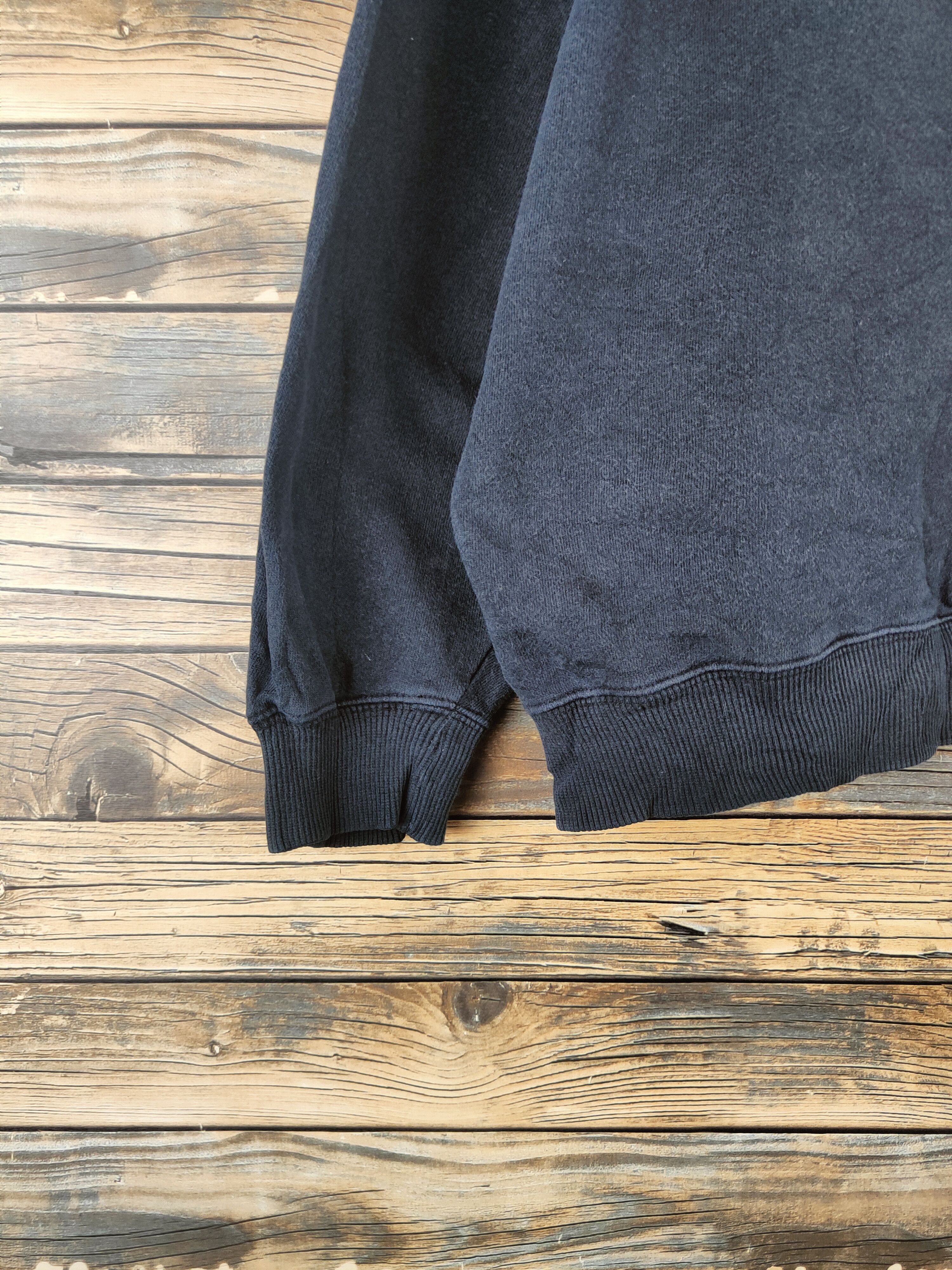 Japanese Brand Vintage Plain Faded Popular Model Black Sweatshirts Size US XL / EU 56 / 4 - 4 Thumbnail
