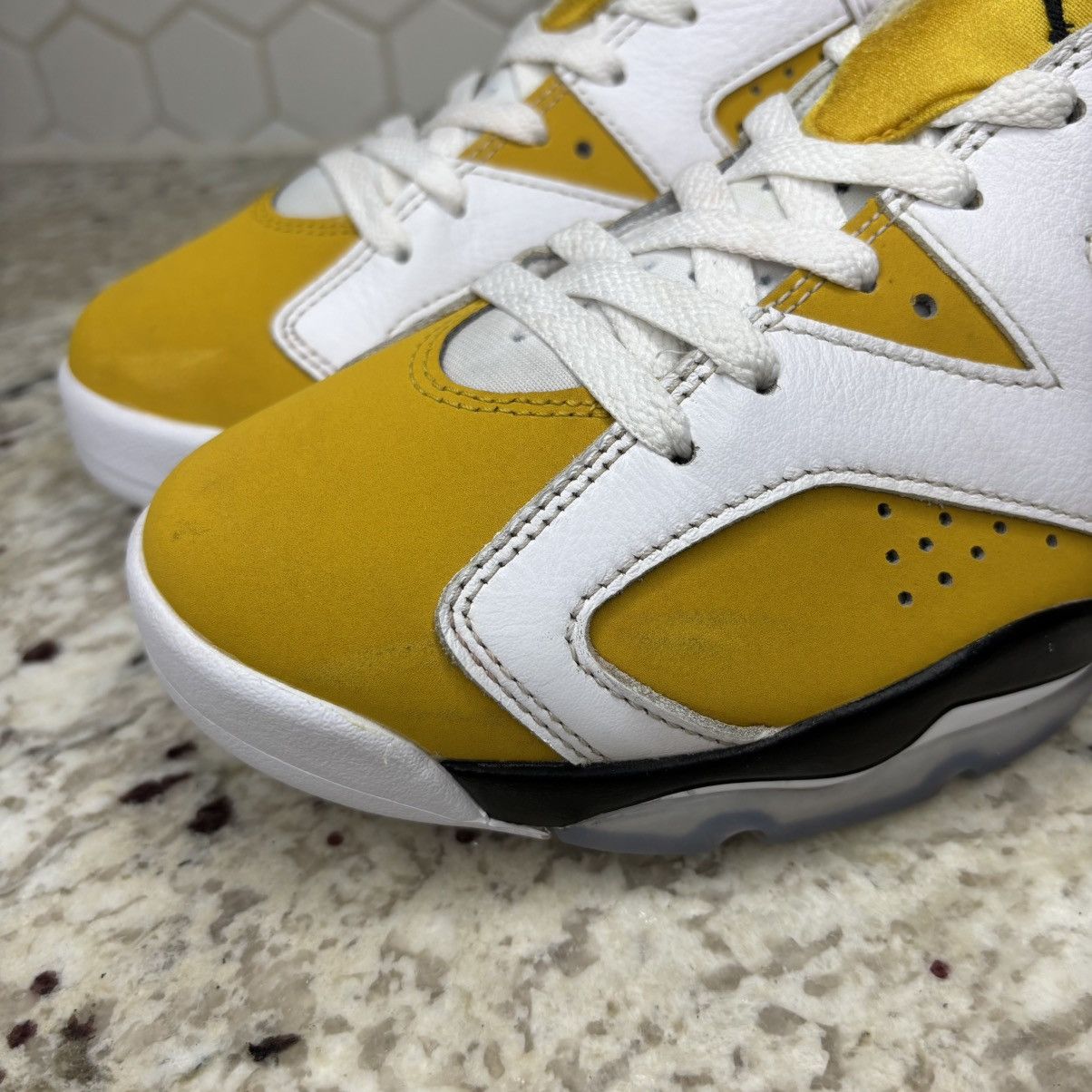 Jordan Brand Size 8.5 - Air Jordan 6 Retro Yellow Ochre CLEAN W/Box Size US 8.5 / EU 41-42 - 6 Thumbnail
