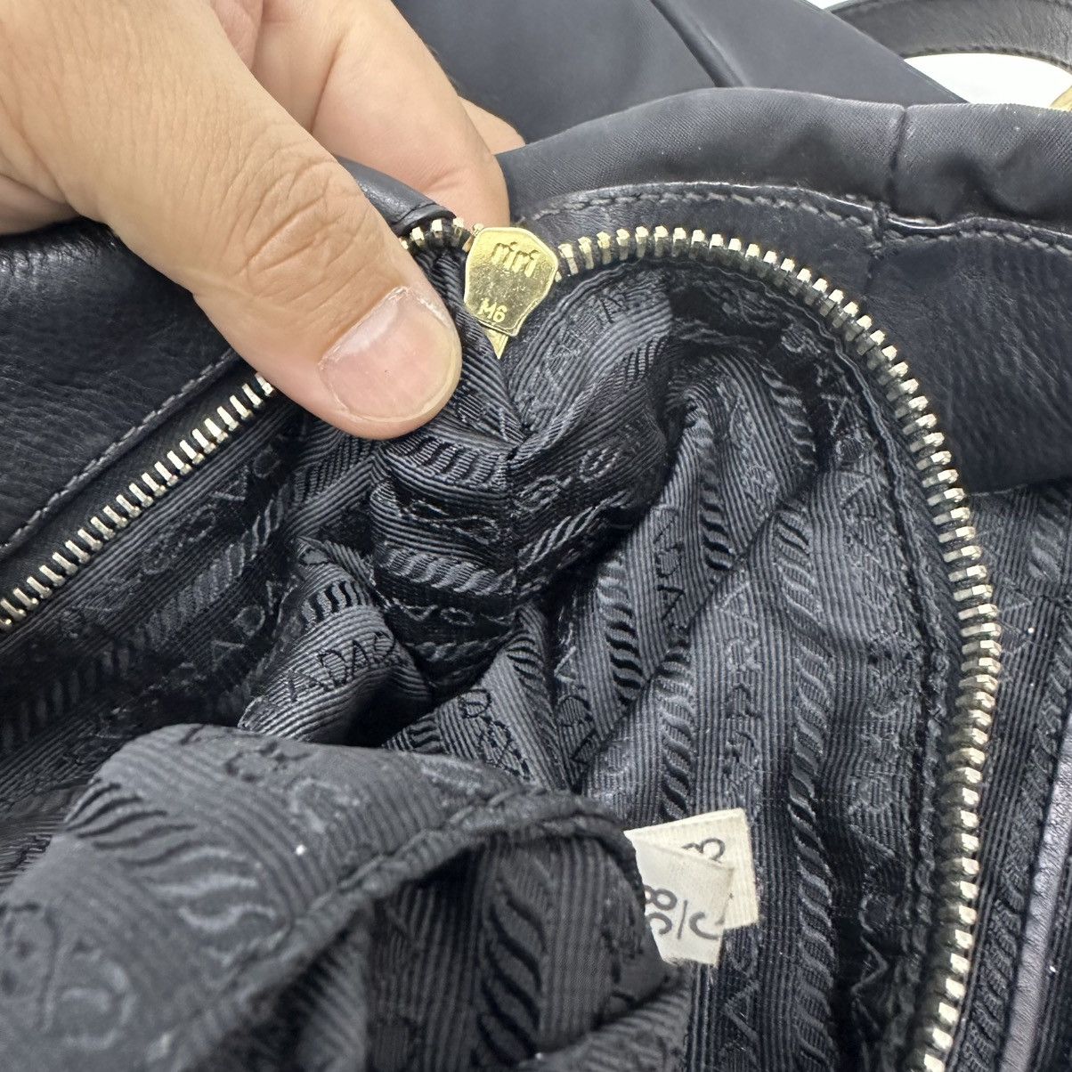 Prada ‼️LASTDROP‼️ AUTHENTIC PRADA TESSUTO CALF TOTE WITH LONG STRAP Size ONE SIZE - 18 Thumbnail