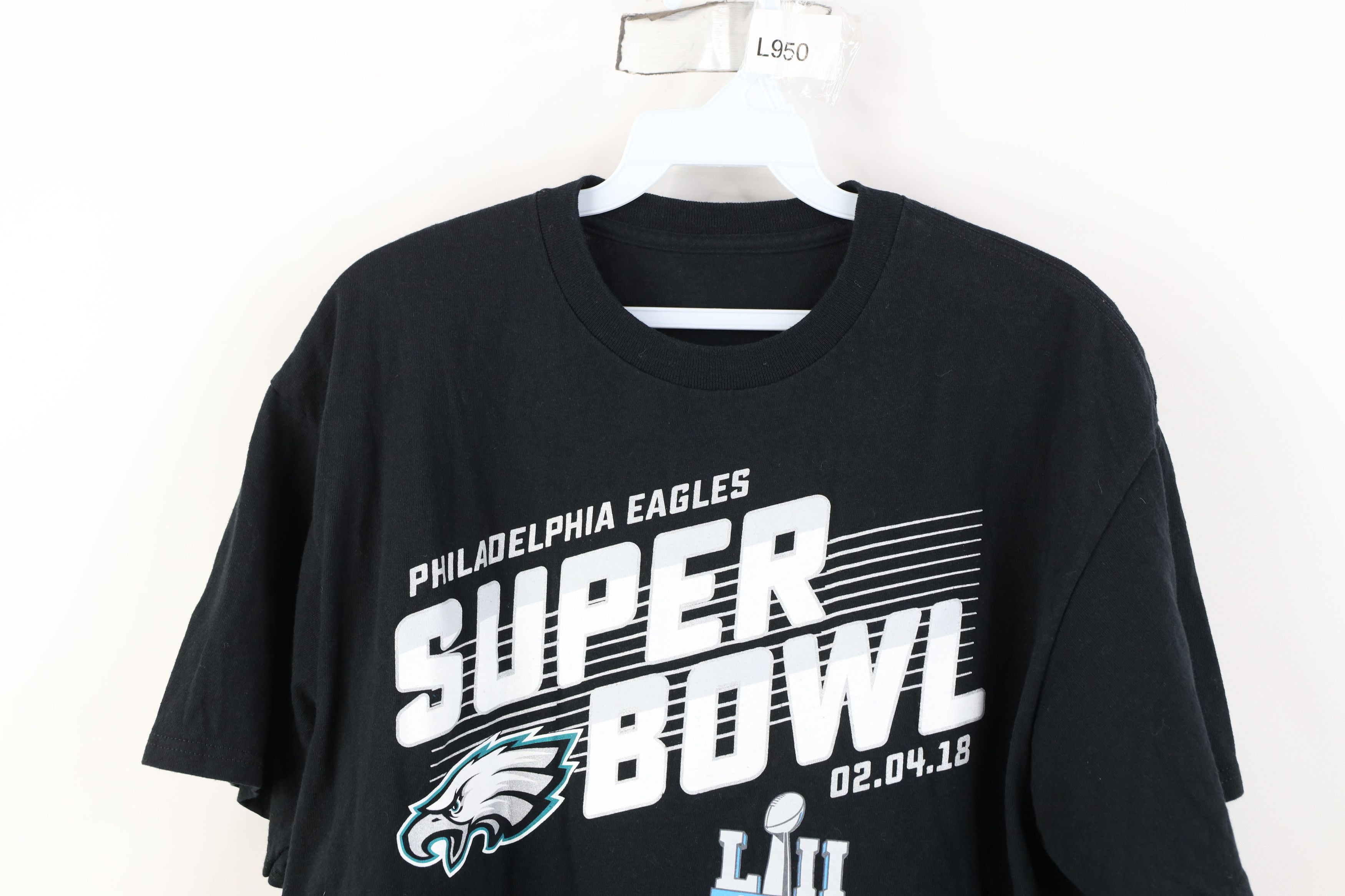 Vintage NFL Super Bowl LII Philadelphia Eagles Football T-Shirt Size US L / EU 52-54 / 3 - 2 Thumbnail