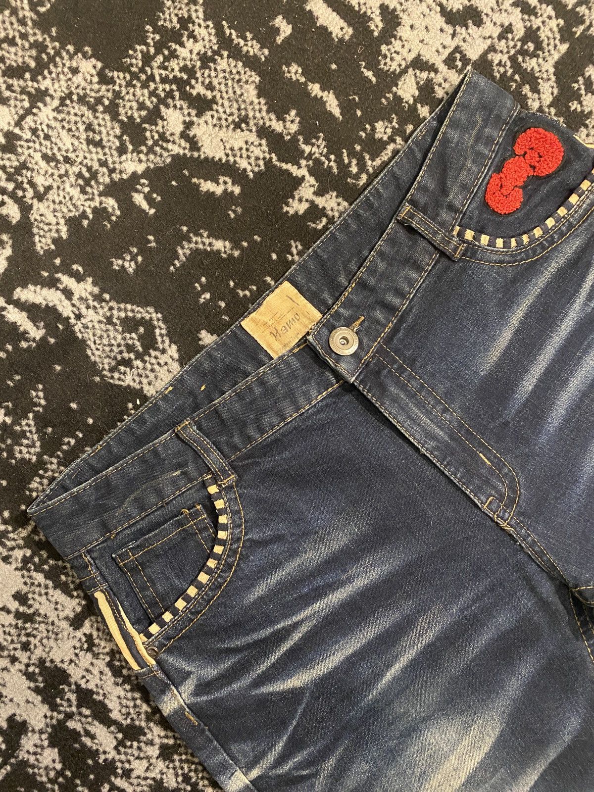 Japanese Brand Hysteric Glamour Patchwork Washed Denim Hello Kitty Size US 33 - 3 Thumbnail