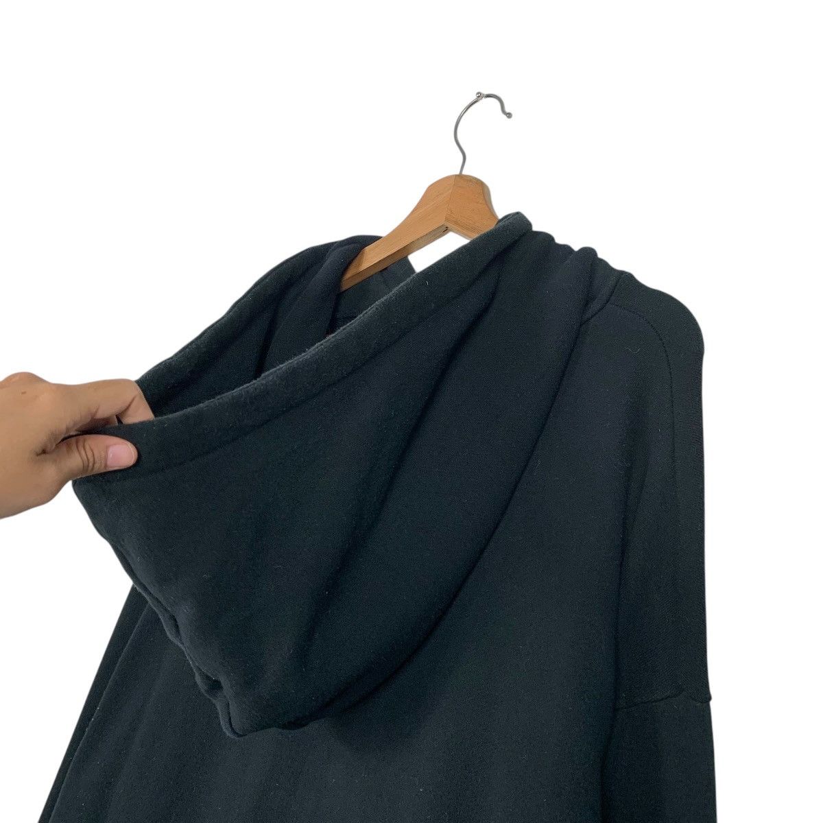 Japanese Brand Japanese Brand Floating Black Hoodie Size XL / US 12-14 / IT 48-50 - 9 Thumbnail