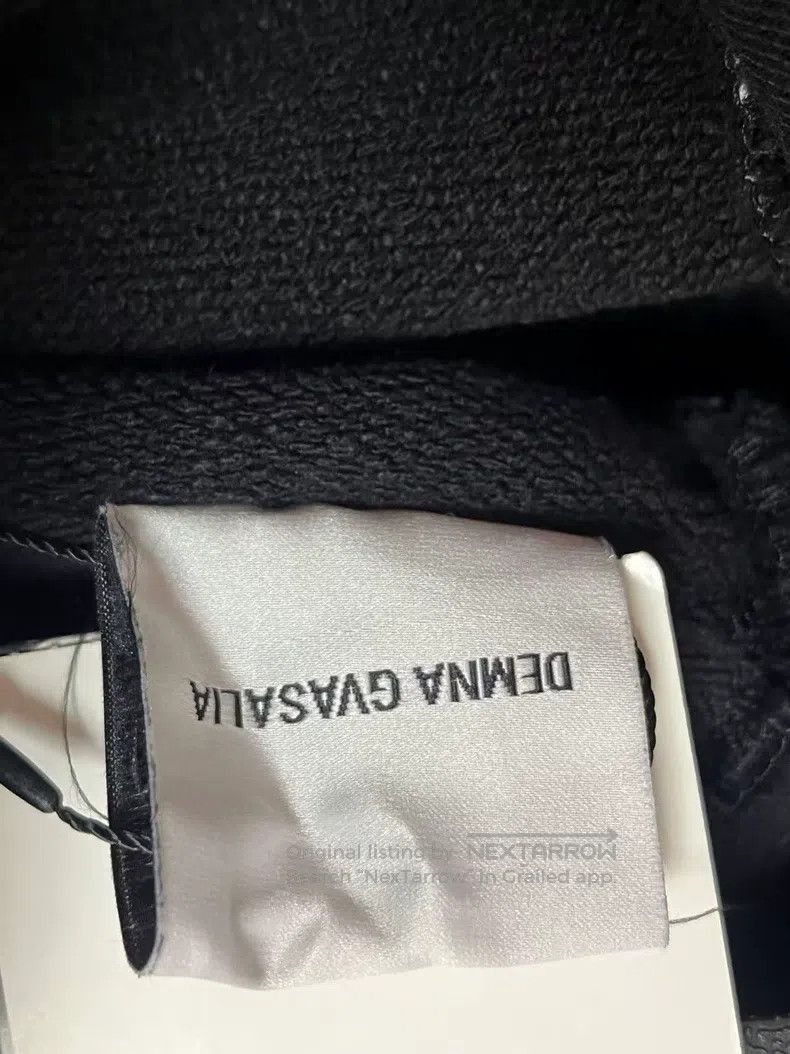 Vetements VETEMENTS Deconstructed Patched Asymmetrical Sweatshirt Size US S / EU 44-46 / 1 - 4 Thumbnail