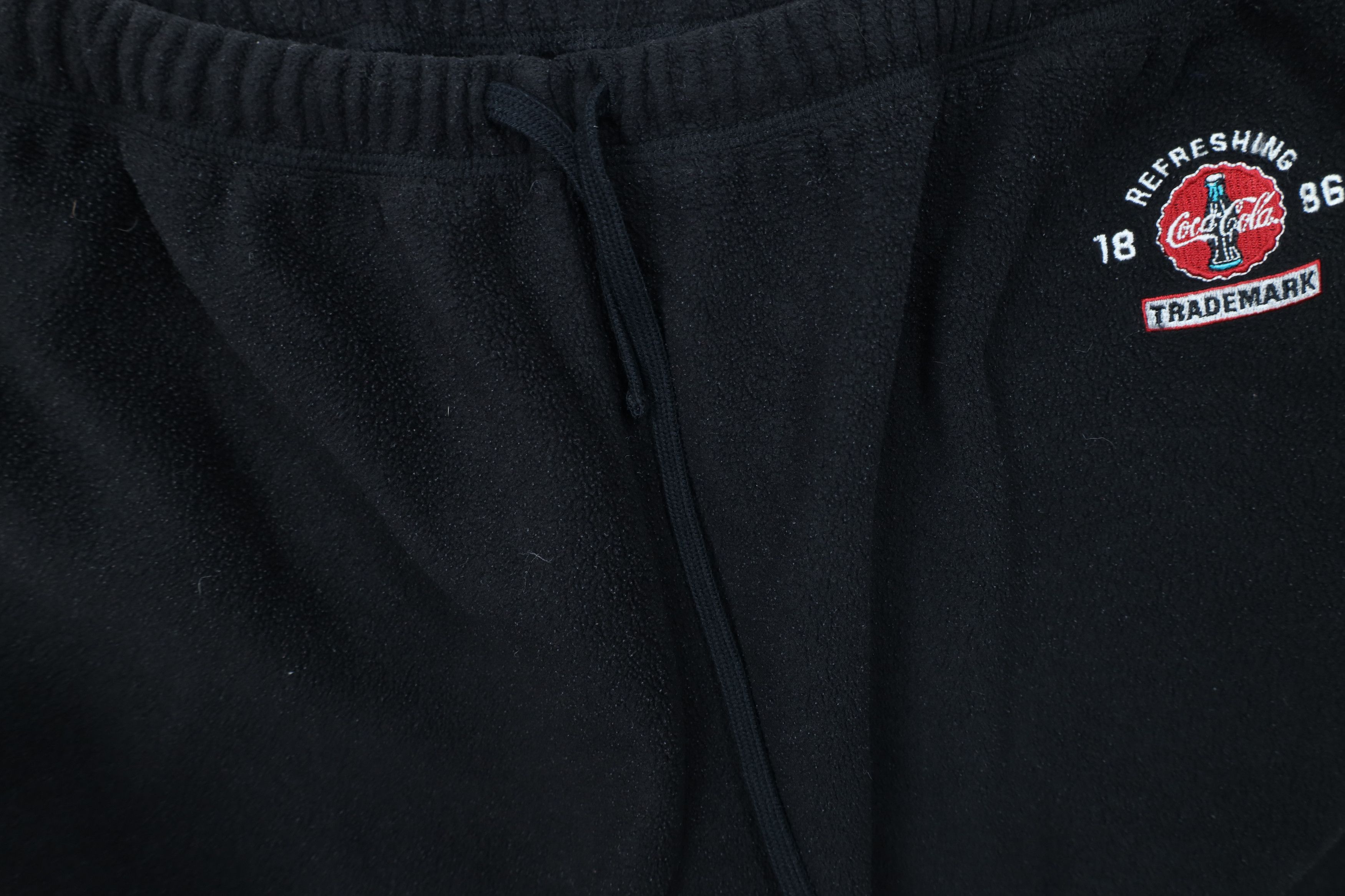 Coca Cola Vintage 90s Coca Cola Spell Cuffed Fleece Sweatpants Joggers Size US 36 / EU 52 - 6 Thumbnail