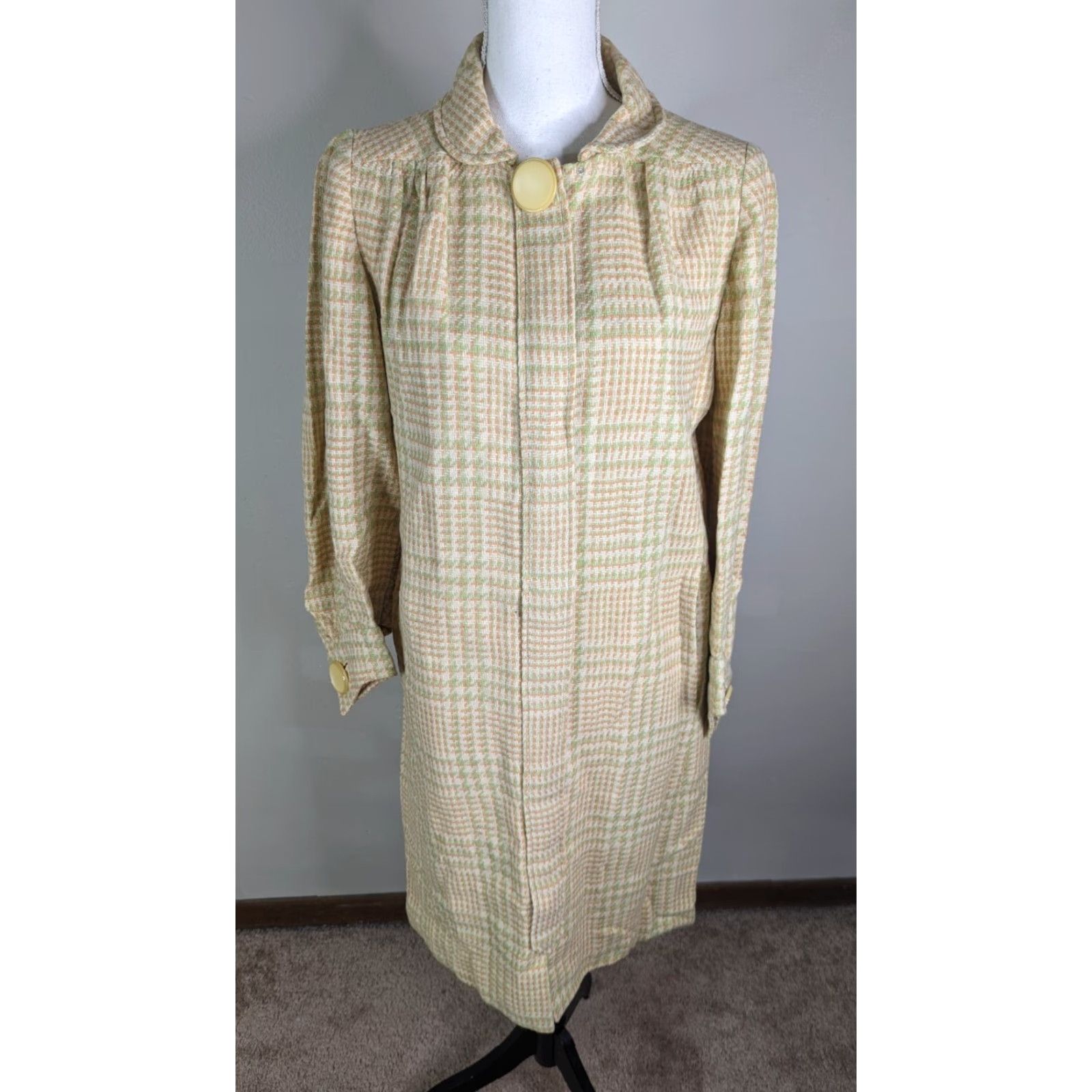 Vintage VINTAGE Plaid Wool Pea Coat Women’s Medium Yellow Handmade Long Coat Capes Style Pea Coat) Size M / US 6-8 / IT 42-44 - 2 Thumbnail