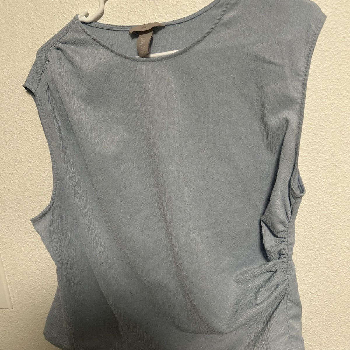 H&M The H&M Woman’s Sky Blue Top in size XL Size XL / US 12-14 / IT 48-50 - 3 Thumbnail