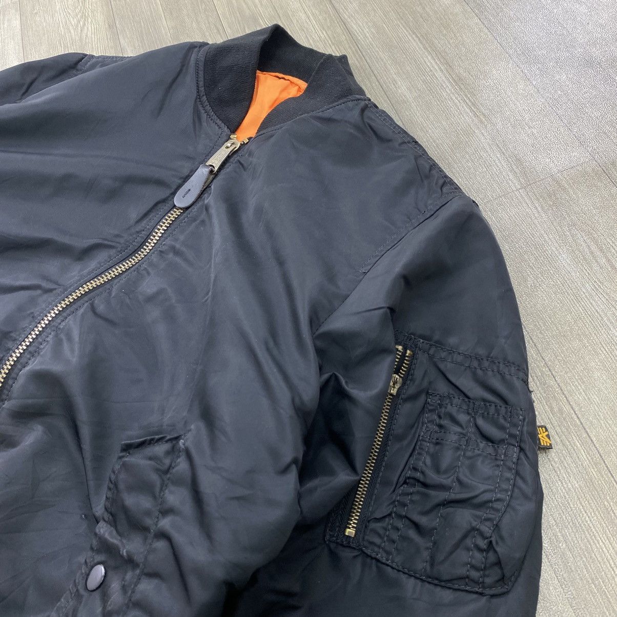 Alpha Industries Vintage Alpha Industries MA-1 Black Military Bomber Jacket Size US M / EU 48-50 / 2 - 3 Thumbnail
