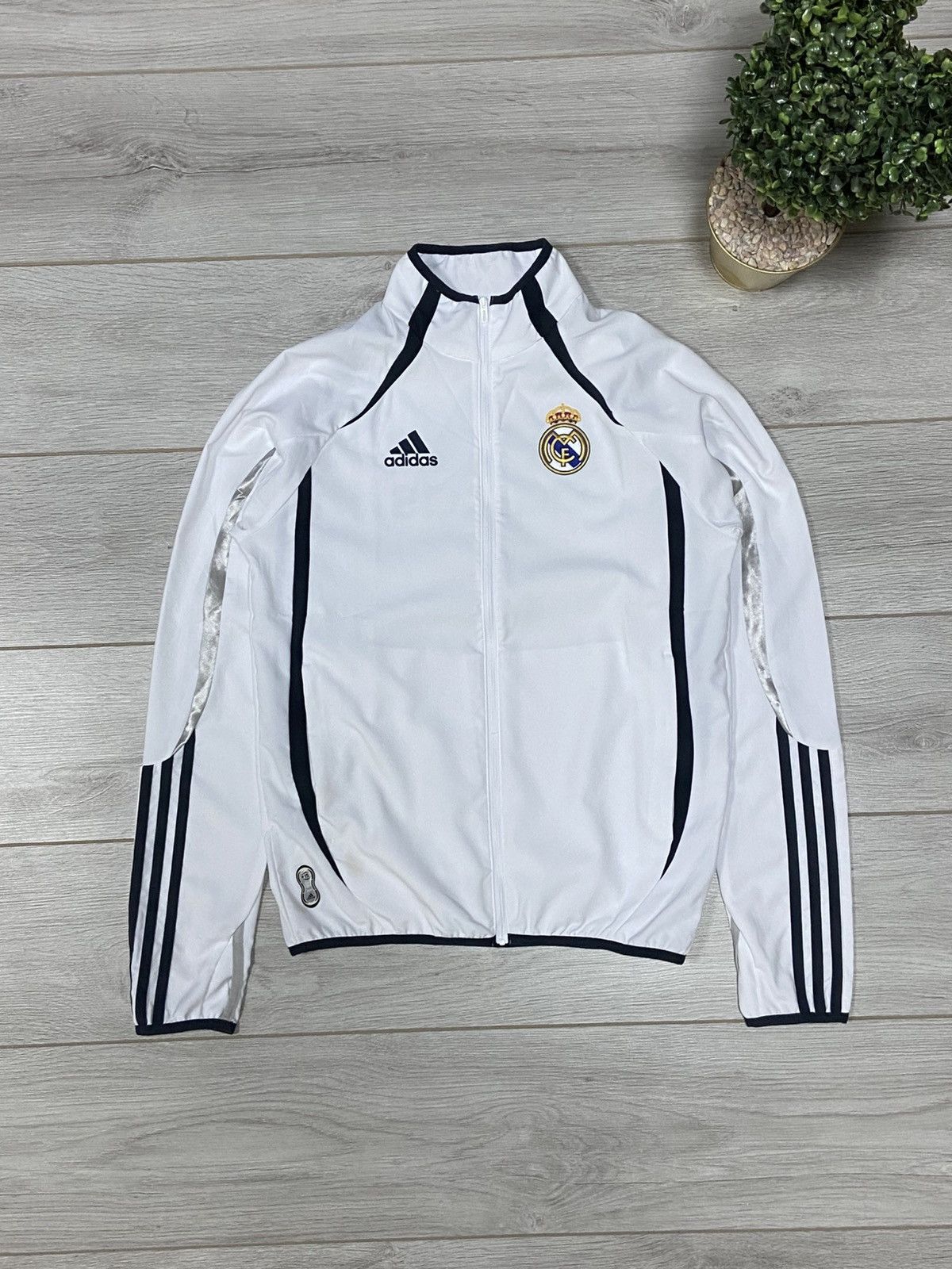 Adidas Inter Milan adidas track jacket white nylon Size US S / EU 44-46 / 1 - 1 Thumbnail