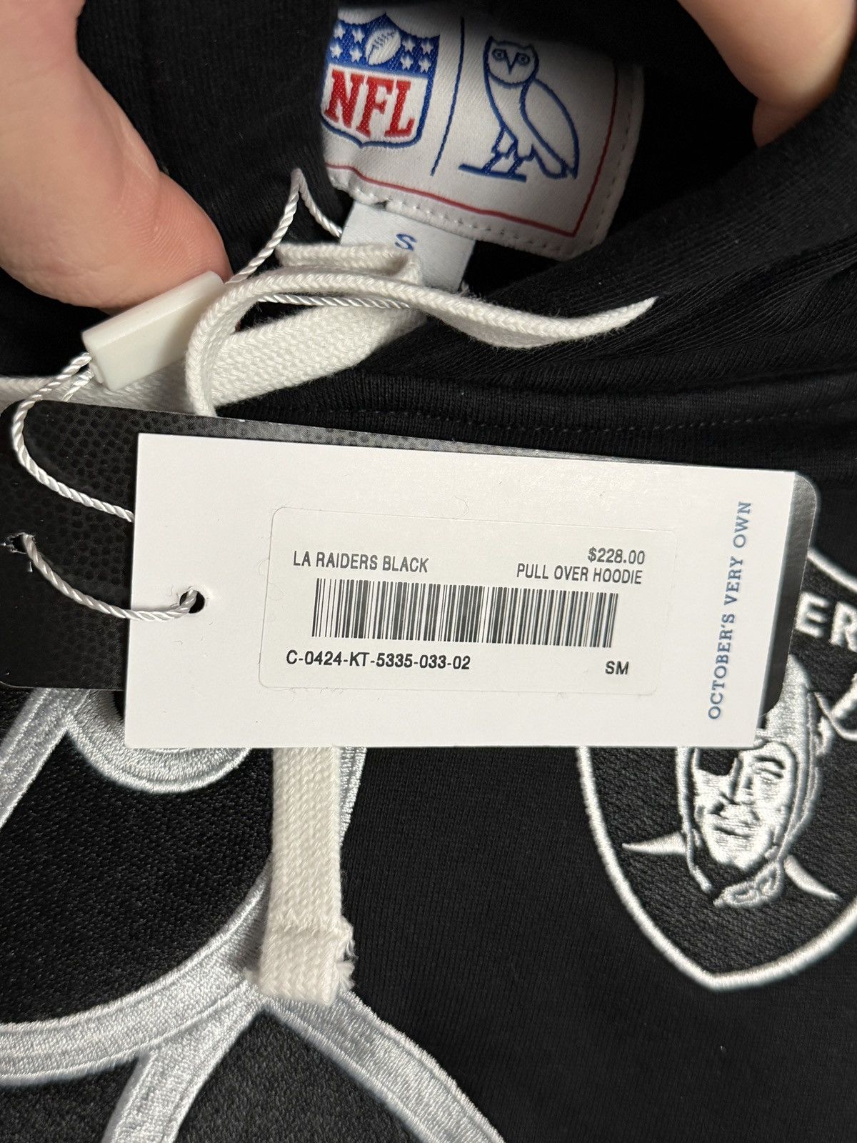 Drake OVO x NFL LAS VEGAS RAIDERS OG OWL ICON TEAM HOODIE Size US S / EU 44-46 / 1 - 10 Thumbnail