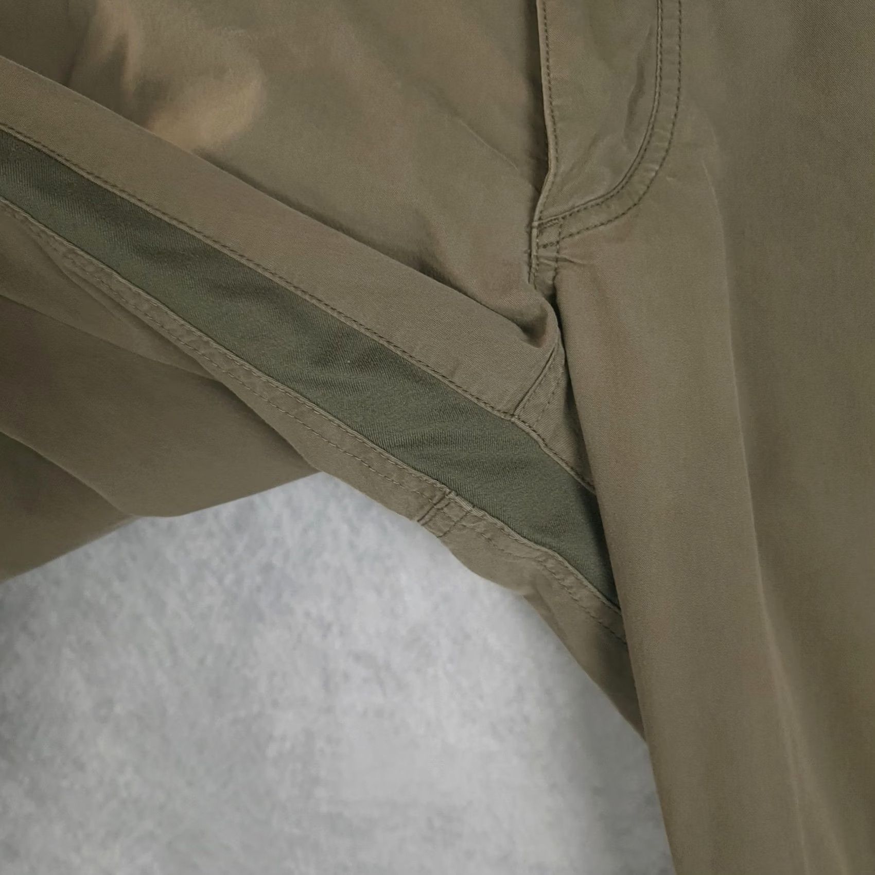 Vintage Kuhl Free Radikl Pants Mens 36 Green Canvas Stretch Hiking Outdoor Nylon Regular Front Zip Pocket Style Khakis 5-Pocket Mens Size US 36 / EU 52 - 6 Thumbnail