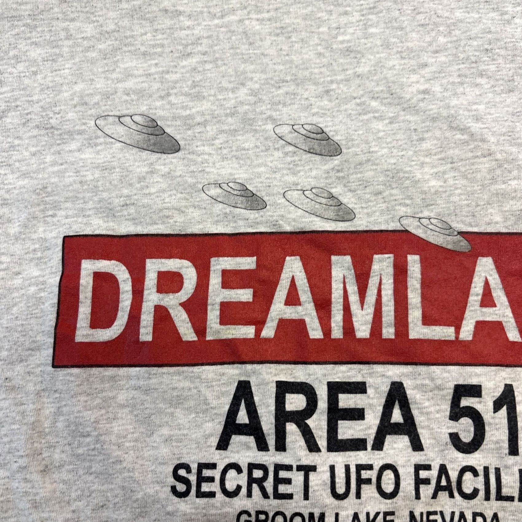 Fruit Of The Loom VINTAGE Area 51 Nevada UFO Dreamland Aliens Space T Shirt Y2K Fruit of the Loom Mens Cotton Gray L Short Sleeve Crew Neck Size US L / EU 52-54 / 3 - 4 Thumbnail