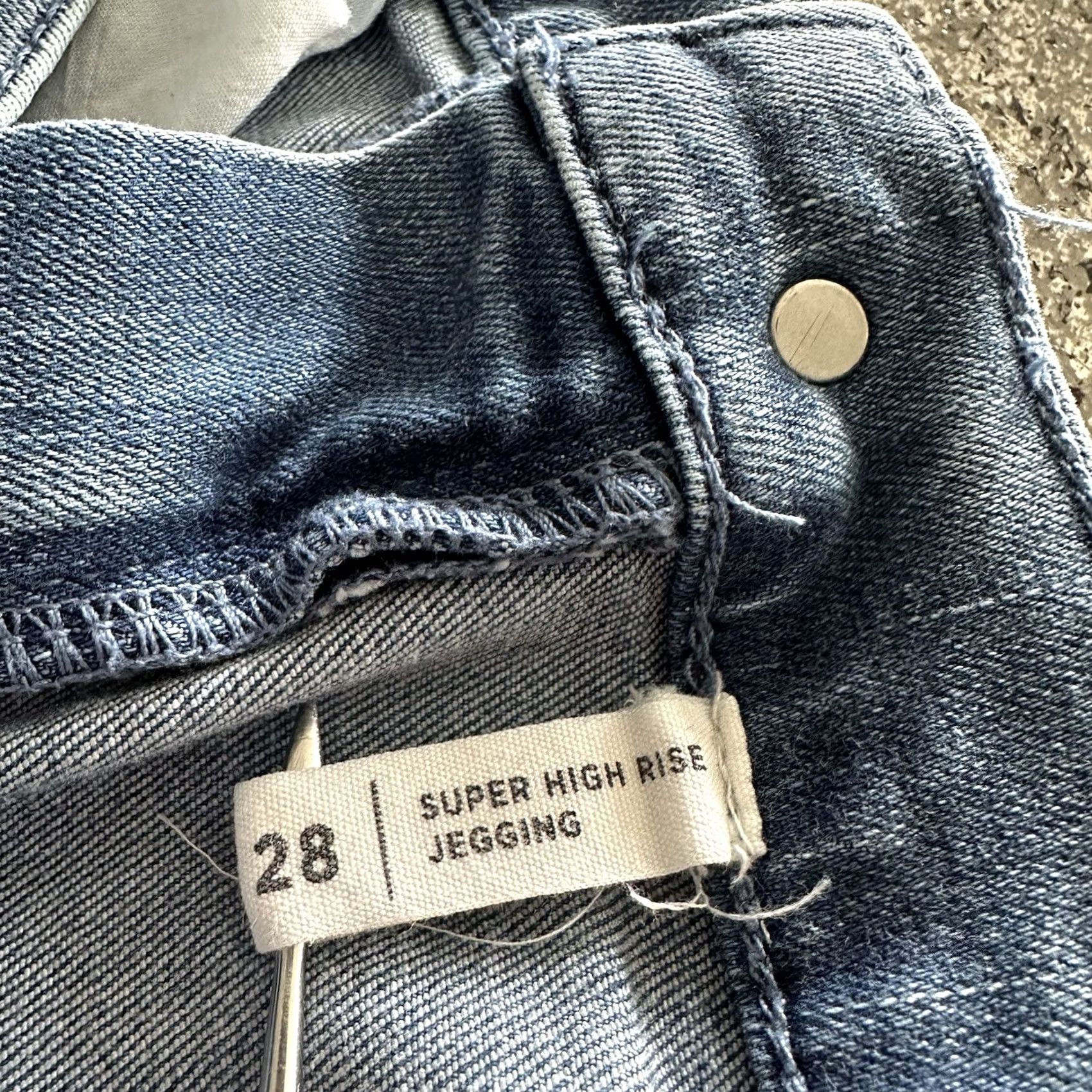 Pacsun Pacsun Jeans Womens 28x27 High Rise Jegging Medium Wash Stretch Blue Size 28 Womens Jeans Jegging Stretch PacSun High Rise 28x27–Blue Womens Jeans Size 28" / US 6 / IT 42 - 6 Thumbnail