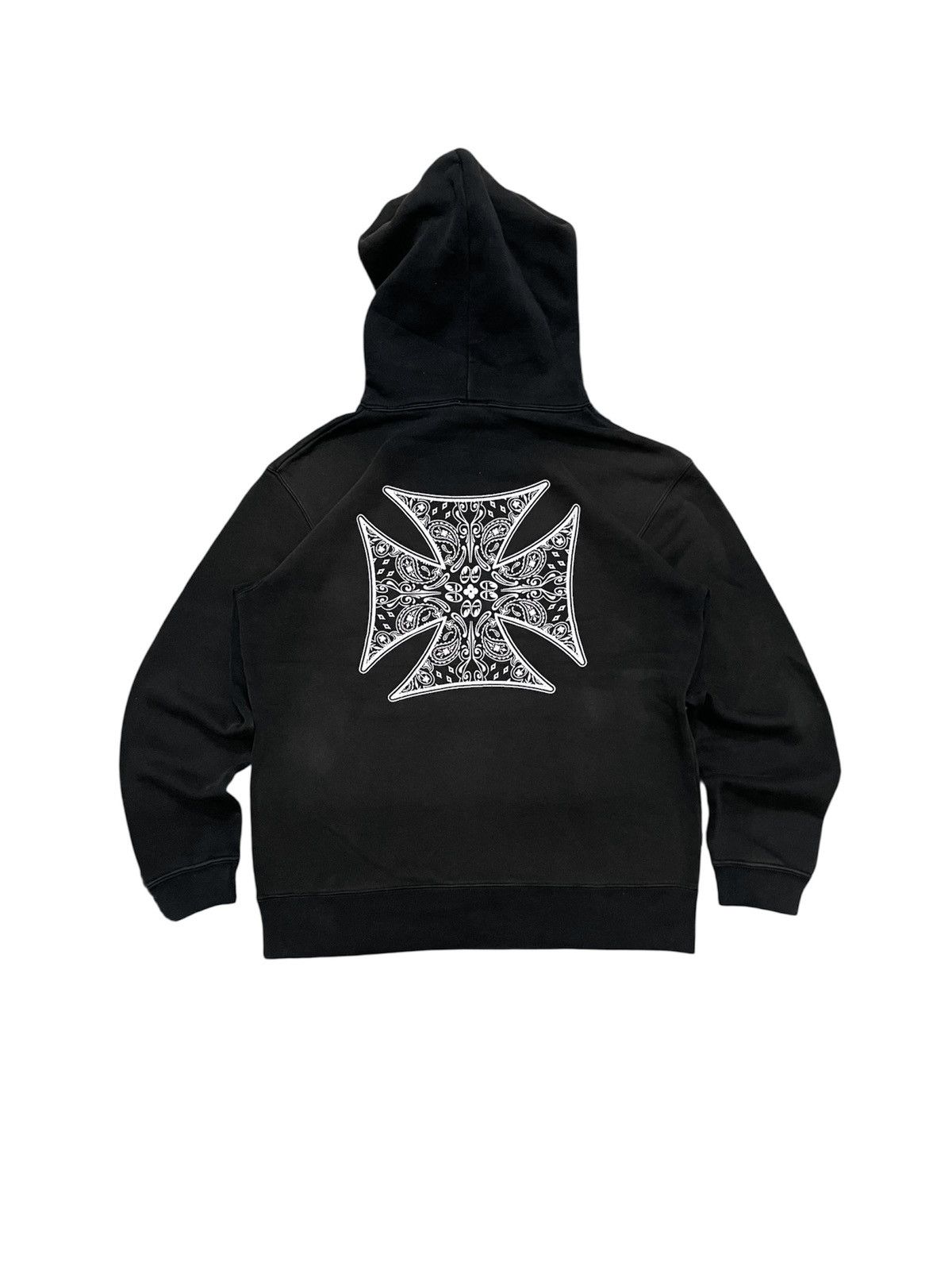 Japanese Brand 2000s MOONEYES BANDANA CROSS DESIGN RARE PULLOVER HOODIE Size US M / EU 48-50 / 2 - 1 Thumbnail
