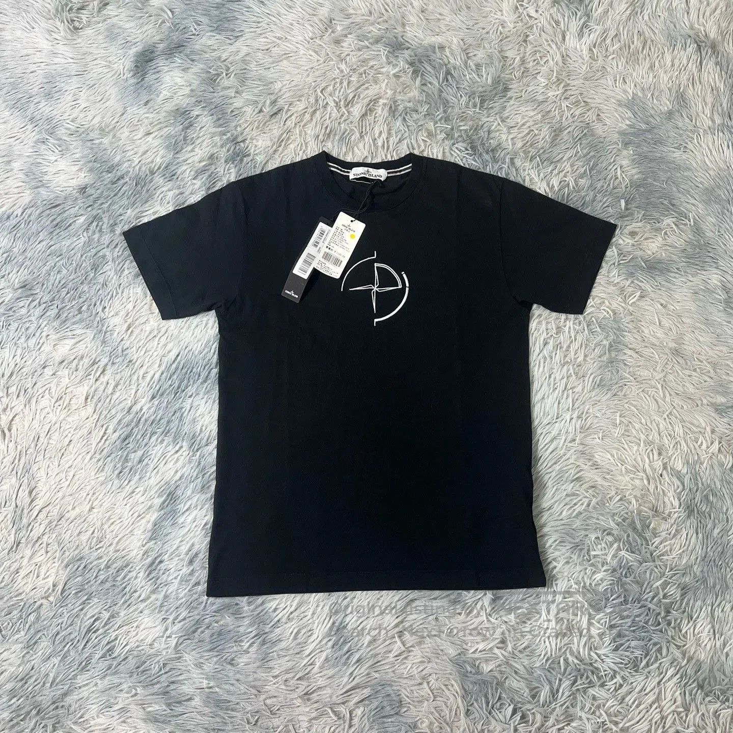 Stone Island Stone Island Short-Sleeve T-Shirt. Size US M / EU 48-50 / 2 - 1 Thumbnail