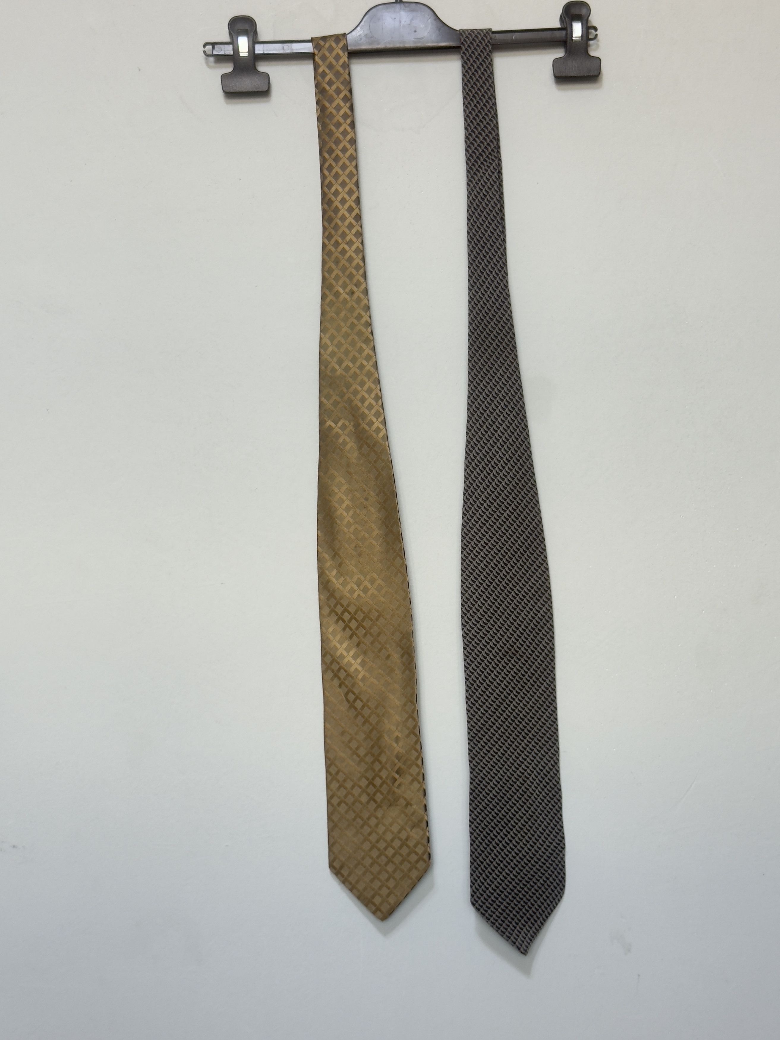 Emporio Armani × Giorgio Armani 2x gold silk tie Giorgio Emporio Armani gold and blue navy Size ONE SIZE - 4 Thumbnail