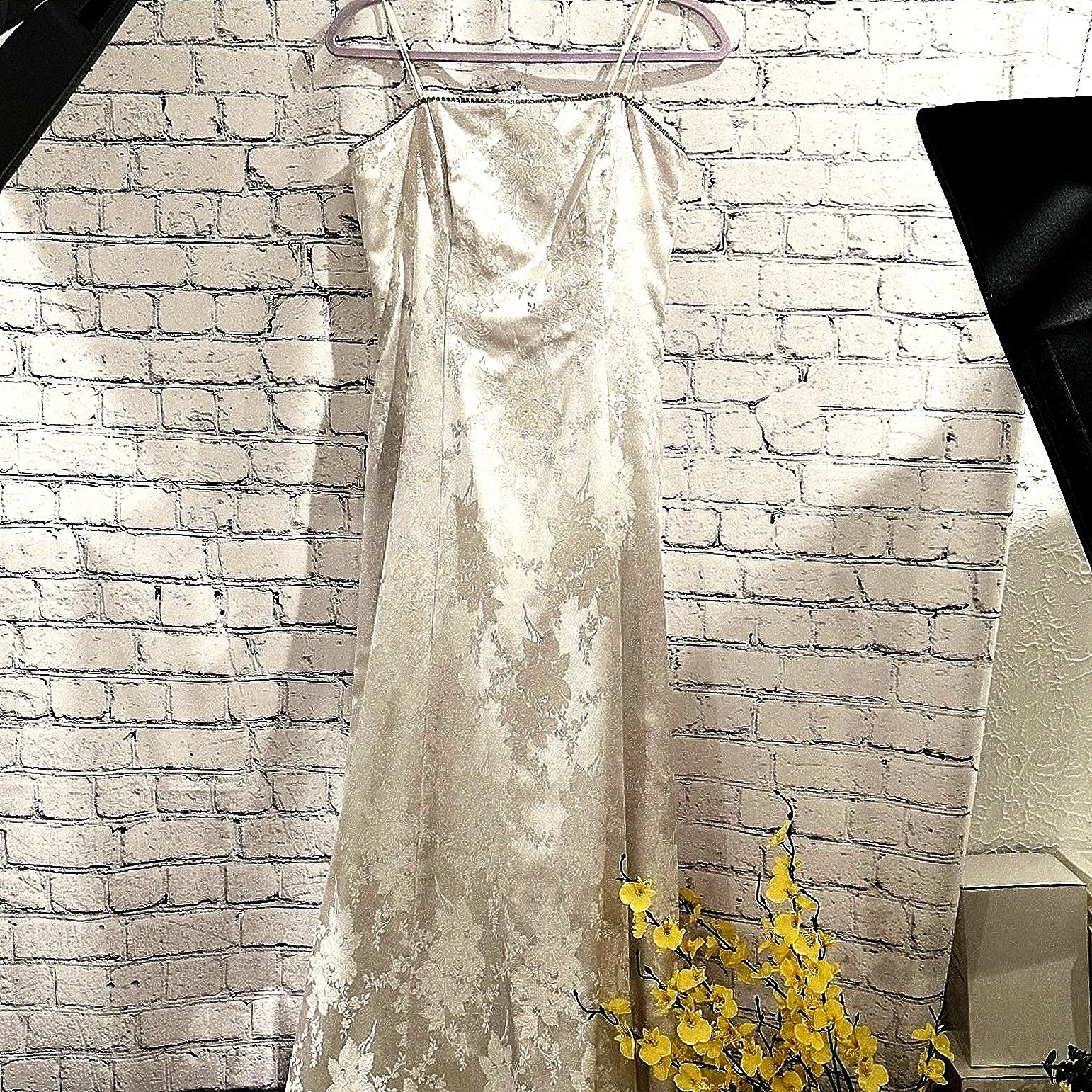 Other Jump Apparel Co Wendye Chaitin White Gown 9/10 Jr 8 Women’s Size M / US 6-8 / IT 42-44 - 12 Thumbnail
