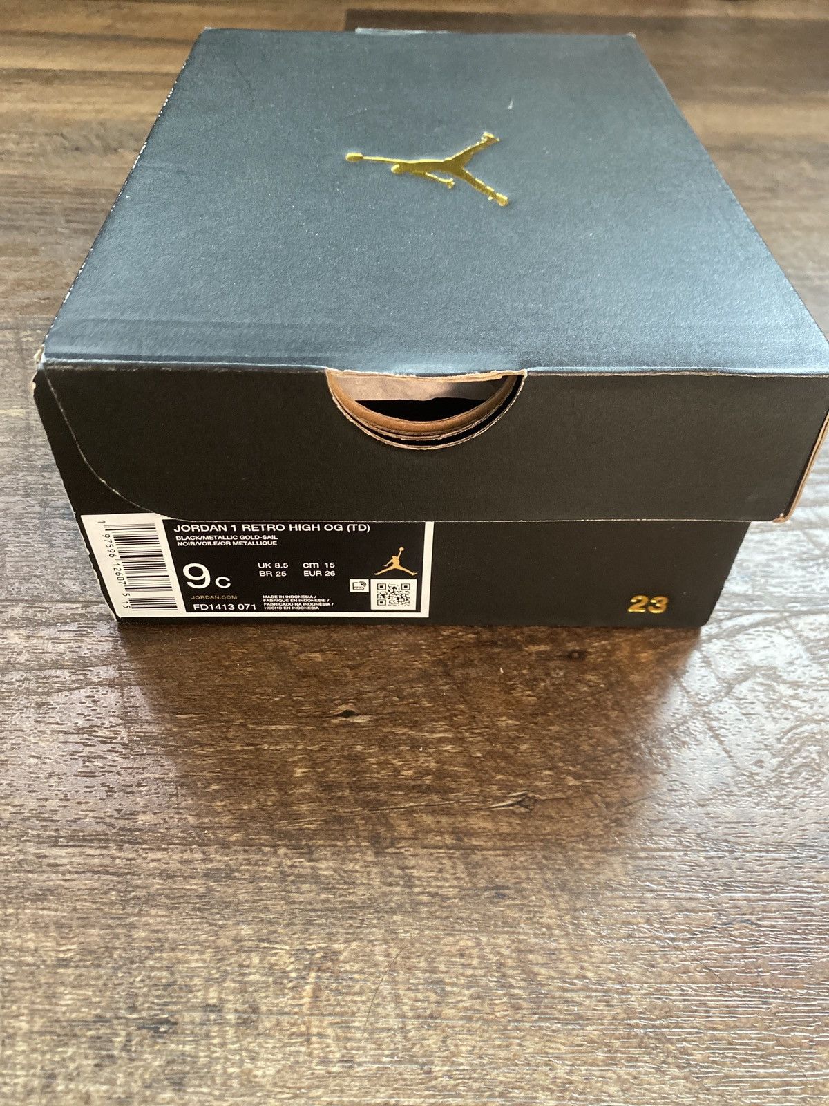 Jordan Brand × Nike Jordan 1 Black/Metallic Gold-Sail Size US 9 / EU 42 - 6 Thumbnail