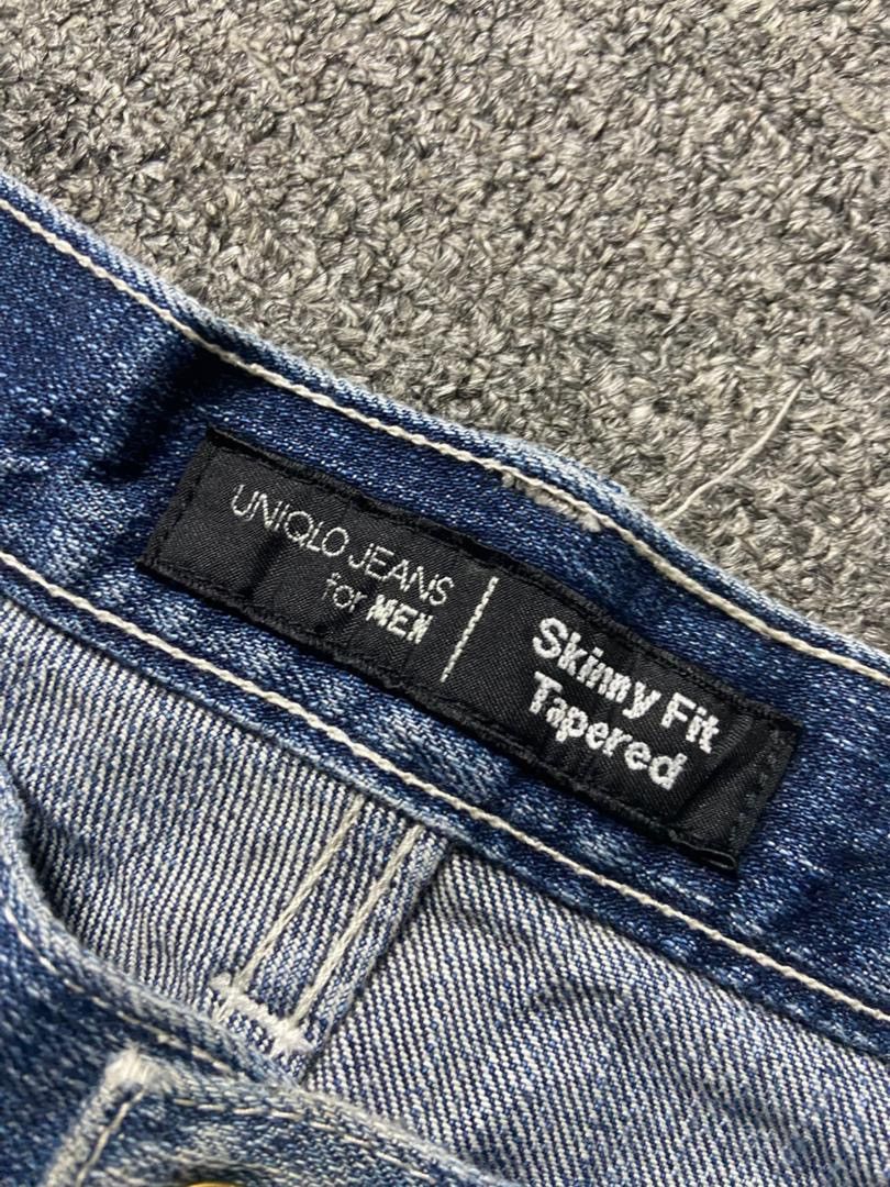 Uniqlo Uniqlo Men’s Skinny Fit Tapered Jeans (172) Size US 33 - 3 Thumbnail