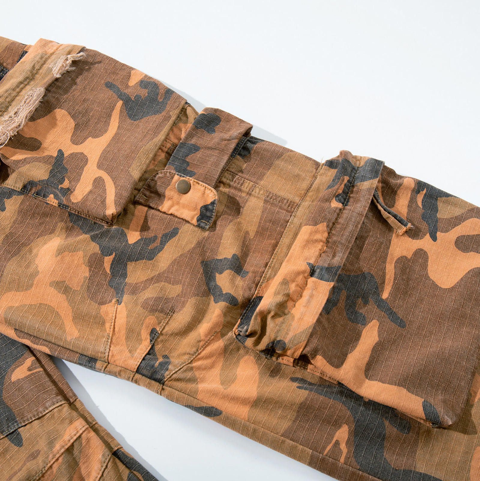 Japanese Brand Brown Camouflage Cargo Pants, Relaxed Fit Utility Pants Size US 32 / EU 48 - 2 Thumbnail