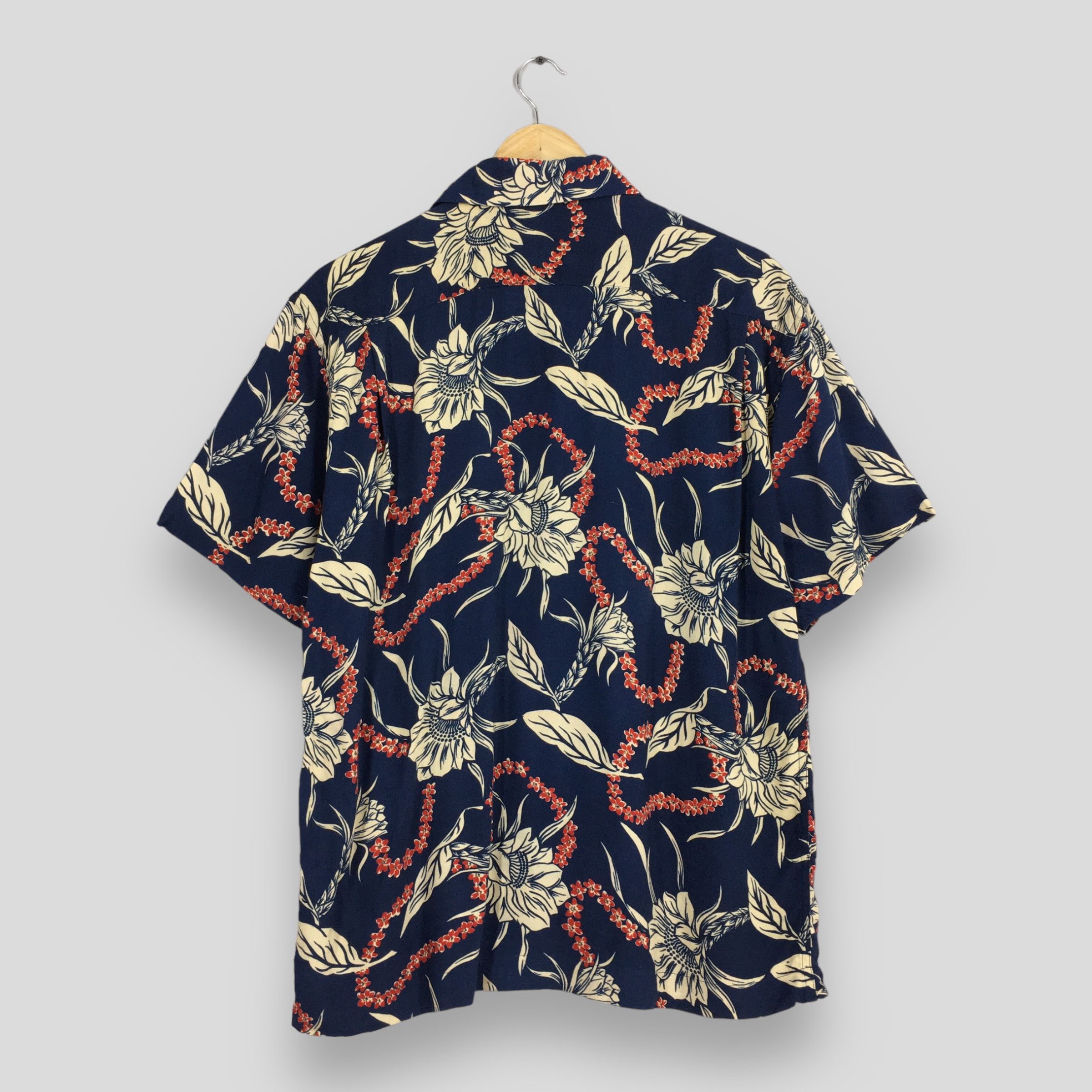 Vintage Vintage Hawaii Aloha Floral Surf Wear Rayon Shirt Large Size US L / EU 52-54 / 3 - 7 Thumbnail