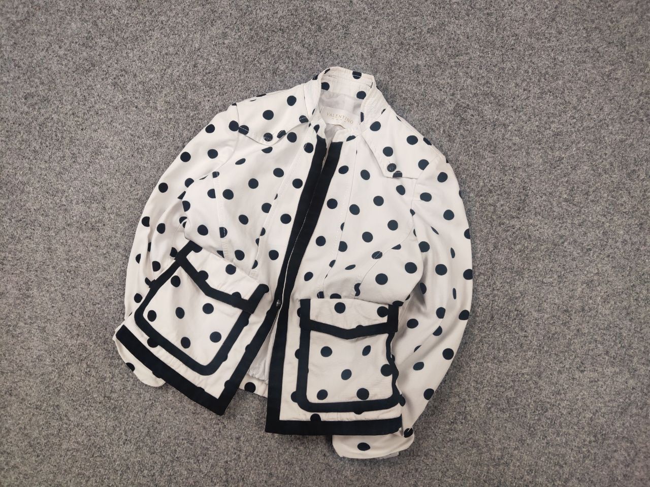Valentino Valentino Roman Vintage Blazer jacket white black polka dots Size M / US 6-8 / IT 42-44 - 3 Thumbnail