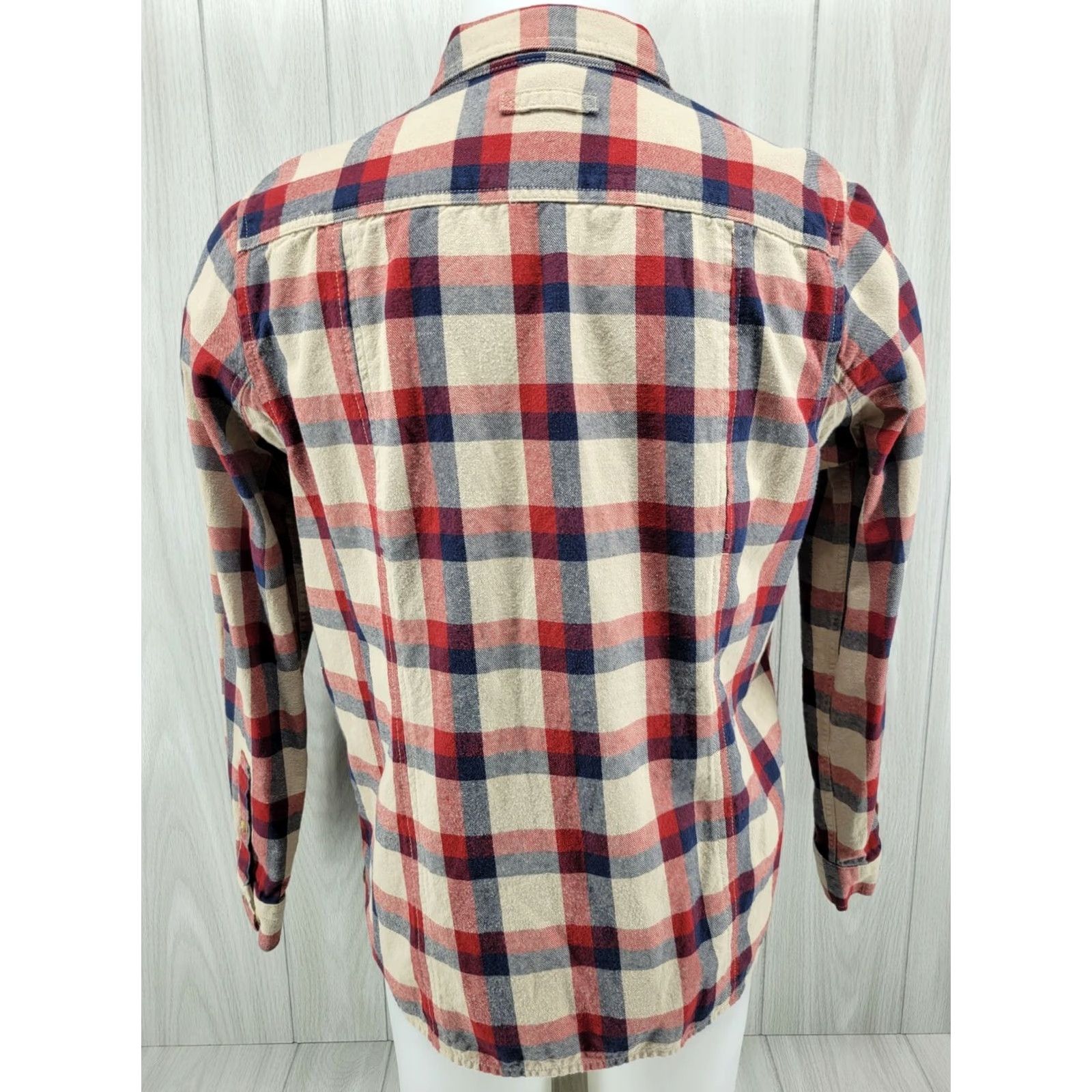 Vintage Duluth Men's L Flannel Button-Down Shirt Red Plaid Hunting Outdoors Banter Size US L / EU 52-54 / 3 - 6 Thumbnail