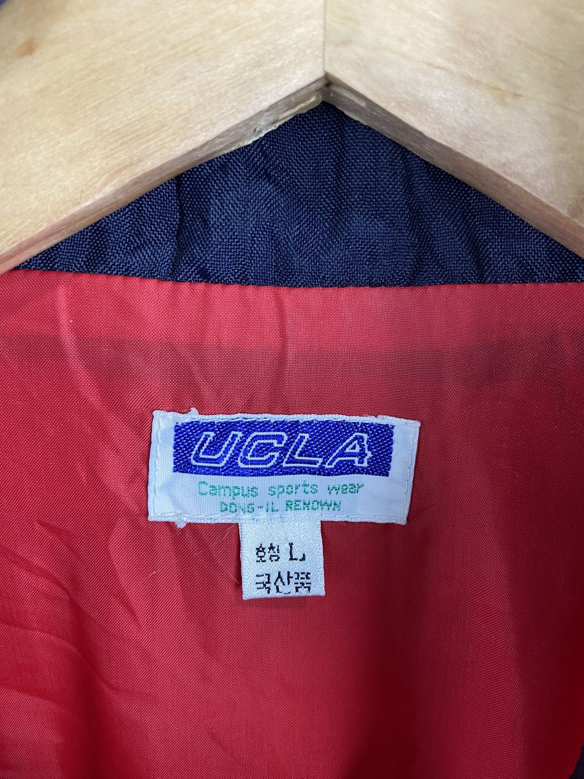 Other × Vintage Vintage Ucla lightweight jacket Size US L / EU 52-54 / 3 - 6 Thumbnail