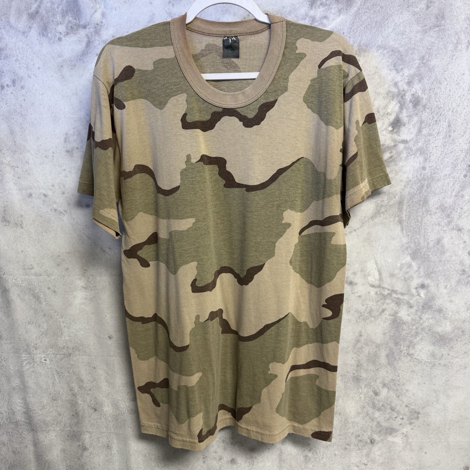 Vintage Vintage Desert Camouflage T Shirt Mens M 20x28.5 Brown Short Size US M / EU 48-50 / 2 - 1 Thumbnail