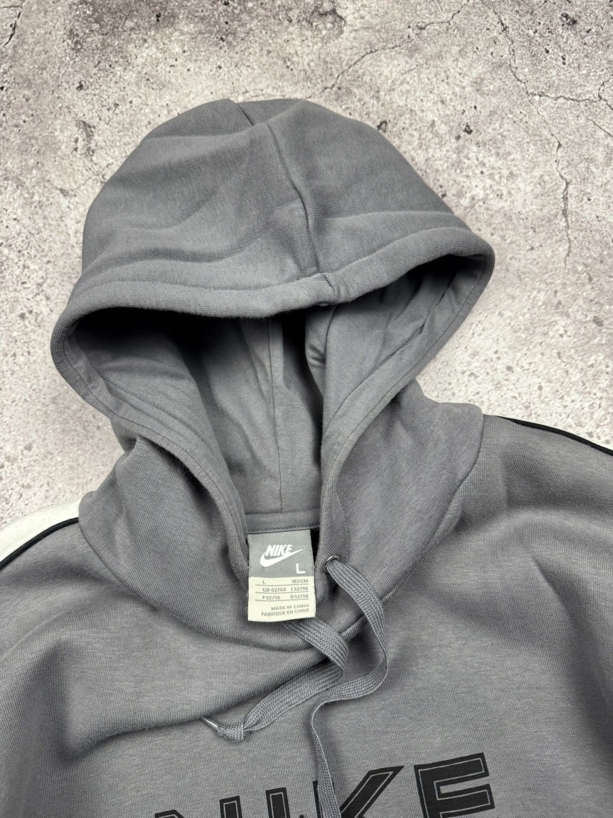 Nike Vintage Nike Big Spellout Logo Hoodie Y2K Drill Japanesse Size US L / EU 52-54 / 3 - 6 Thumbnail