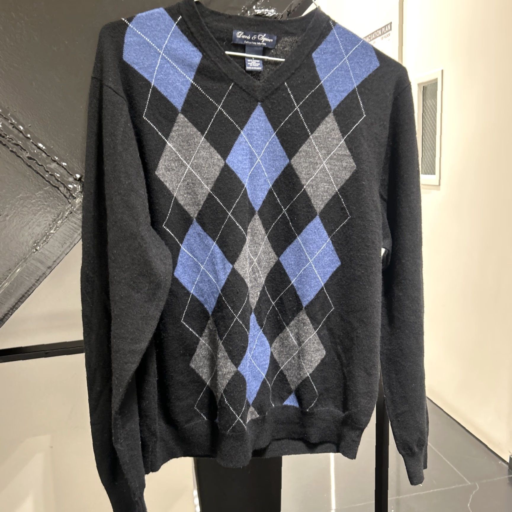Vintage **Davis & Squire XL Blue Geometric Wool Men's Pullover Sweater** User: Davis & Squire XL Blue Geometric Wool Men's Pullover Sweater Size US XL / EU 56 / 4 - 2 Thumbnail
