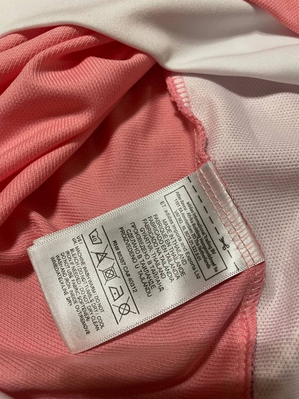 Other Juventus 2015/2016 Away Pink Drake Soccer Jersey Large Size US L / EU 52-54 / 3 - 6 Thumbnail